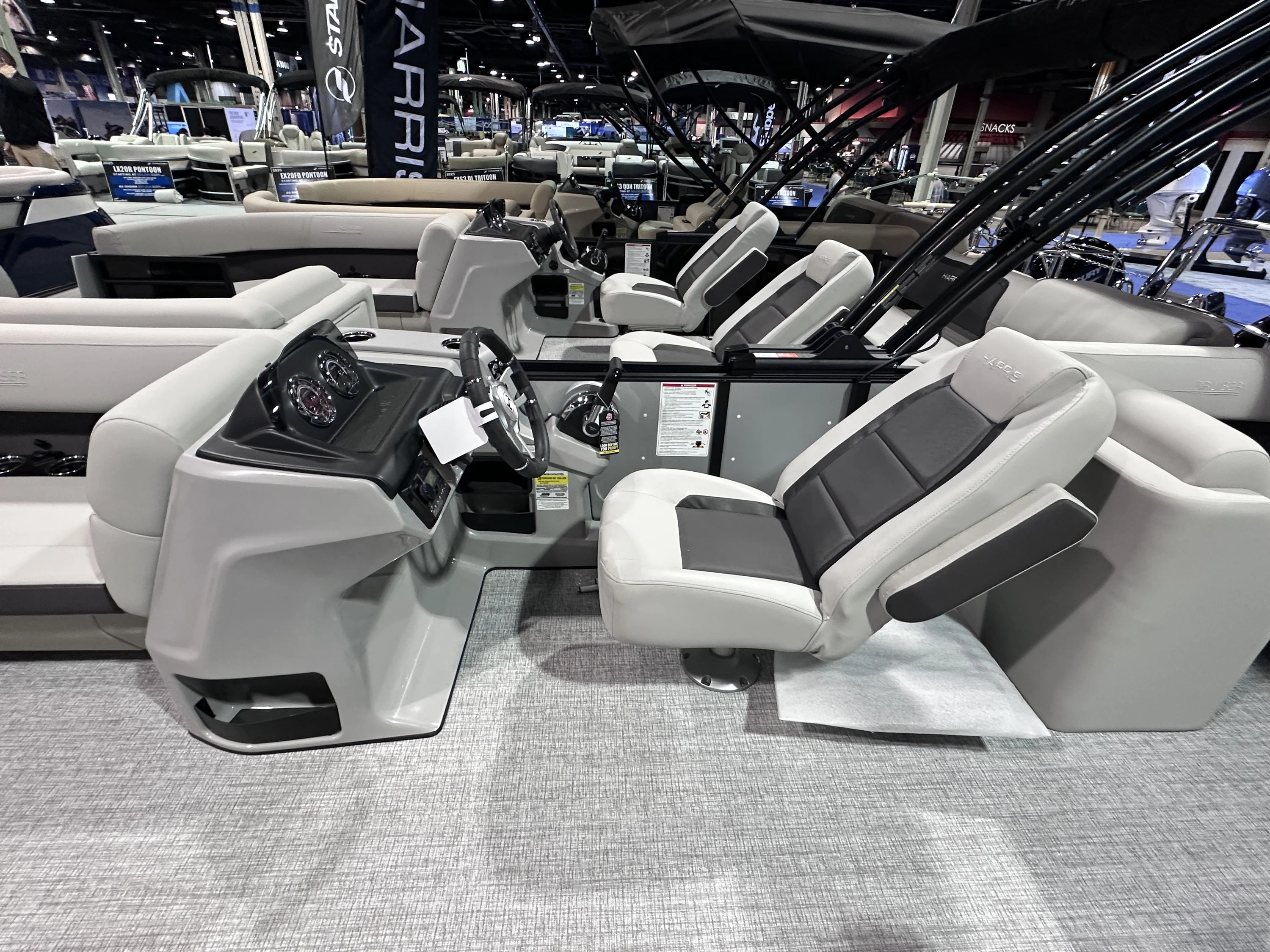 2025 Harris 210 Cruiser Image Thumbnail #6