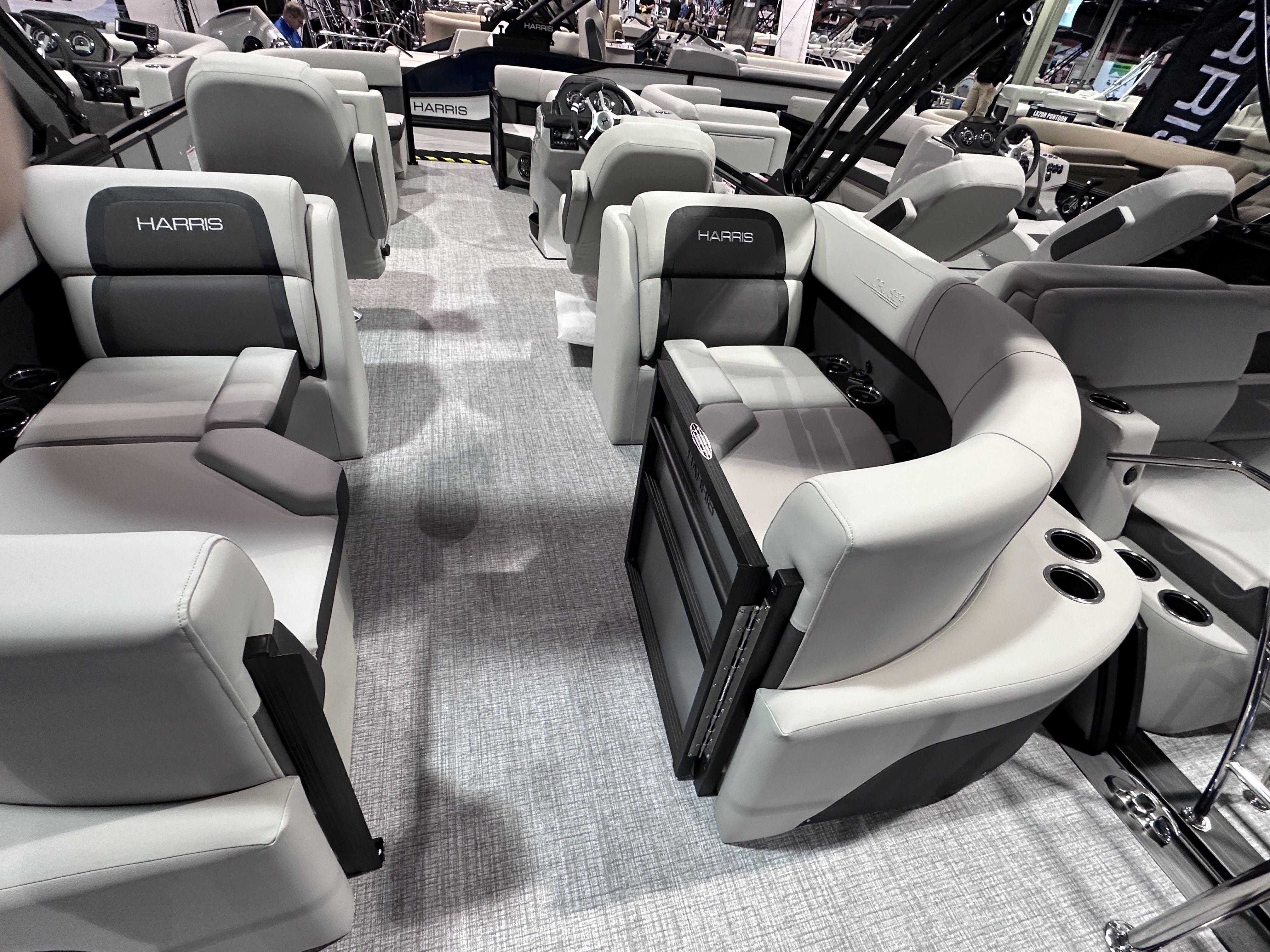 2025 Harris 210 Cruiser Image Thumbnail #11