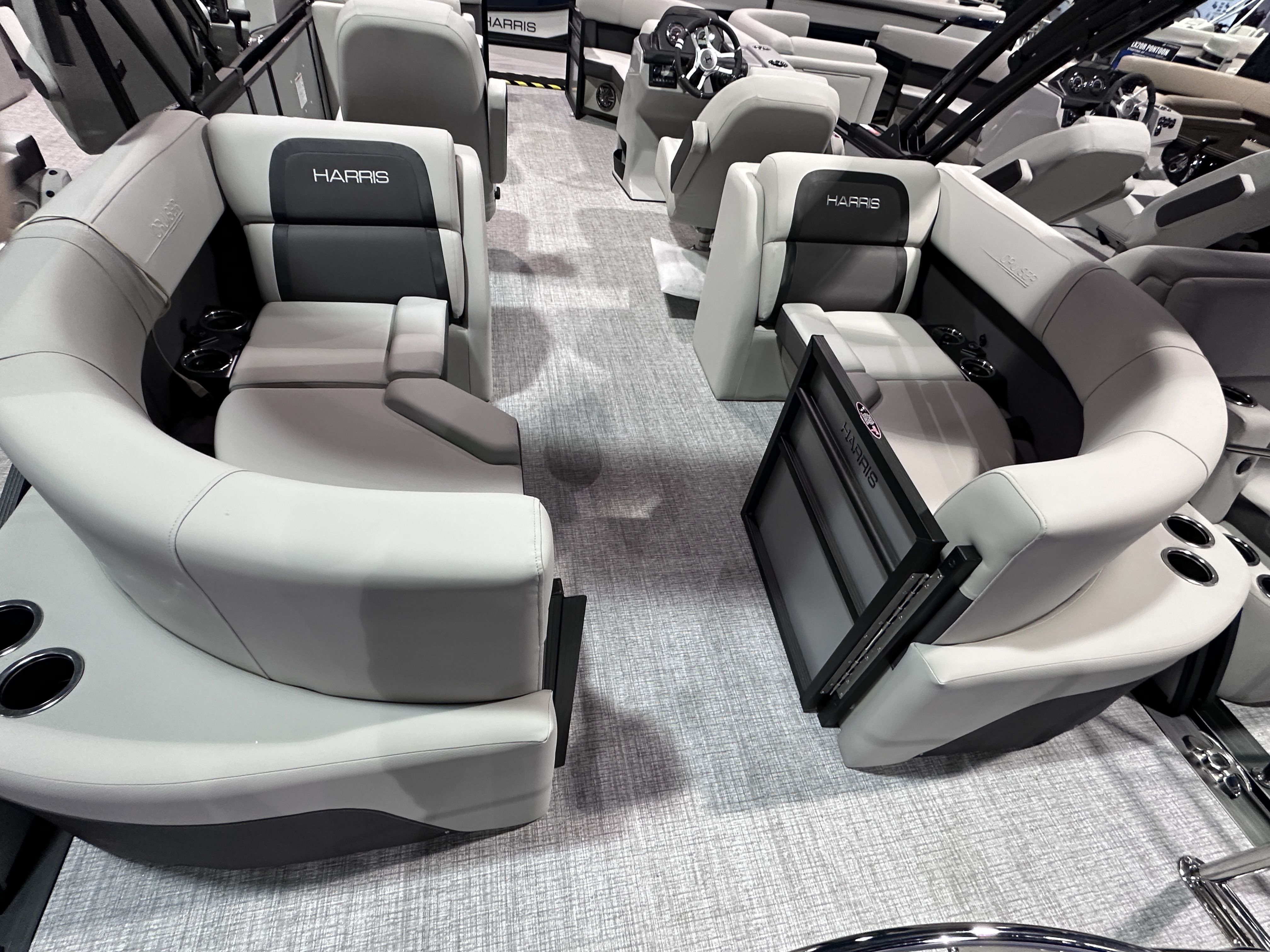 2025 Harris 210 Cruiser Image Thumbnail #12