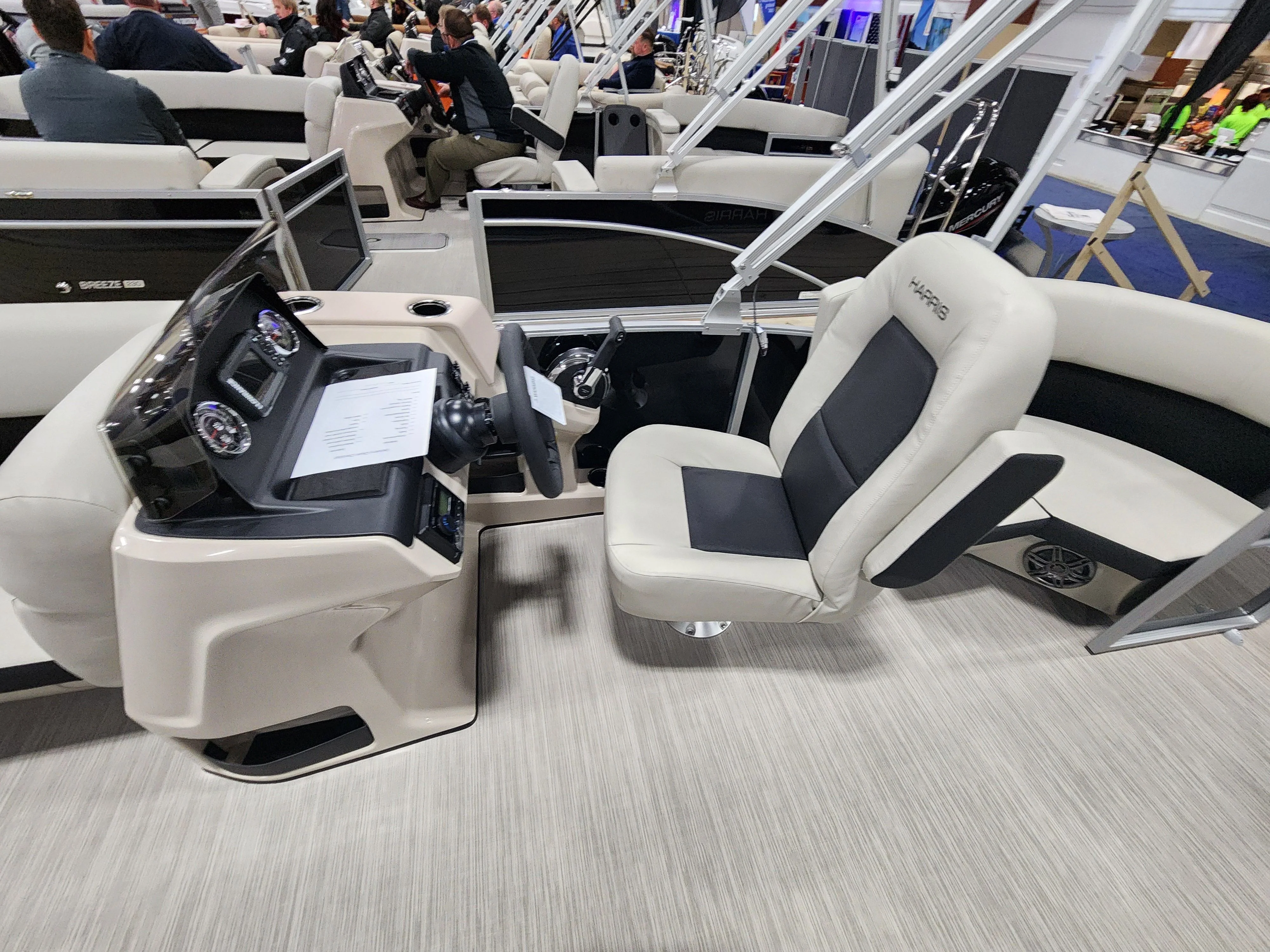 2024 Harris Breeze 210 Image Thumbnail #6