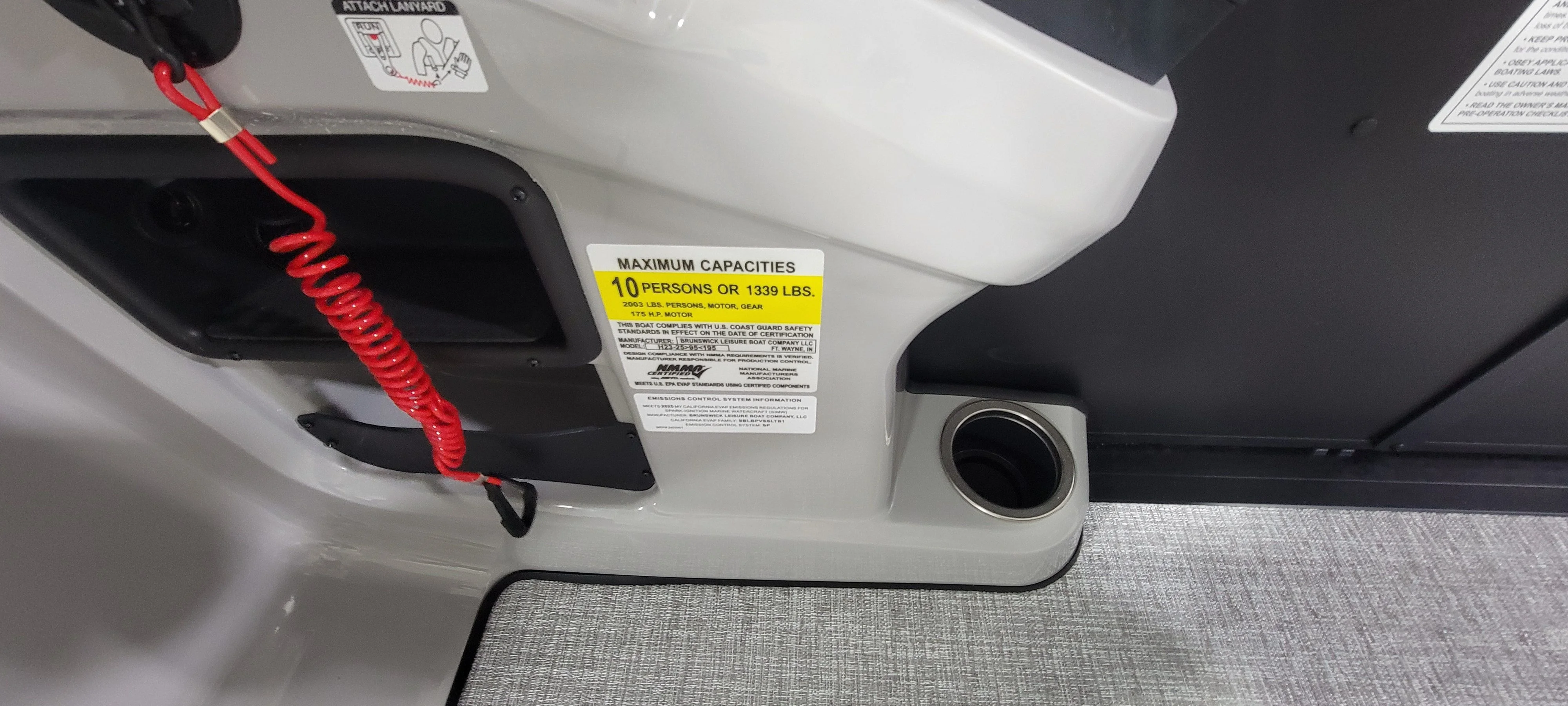 2025 Harris 230 Cruiser Image Thumbnail #4