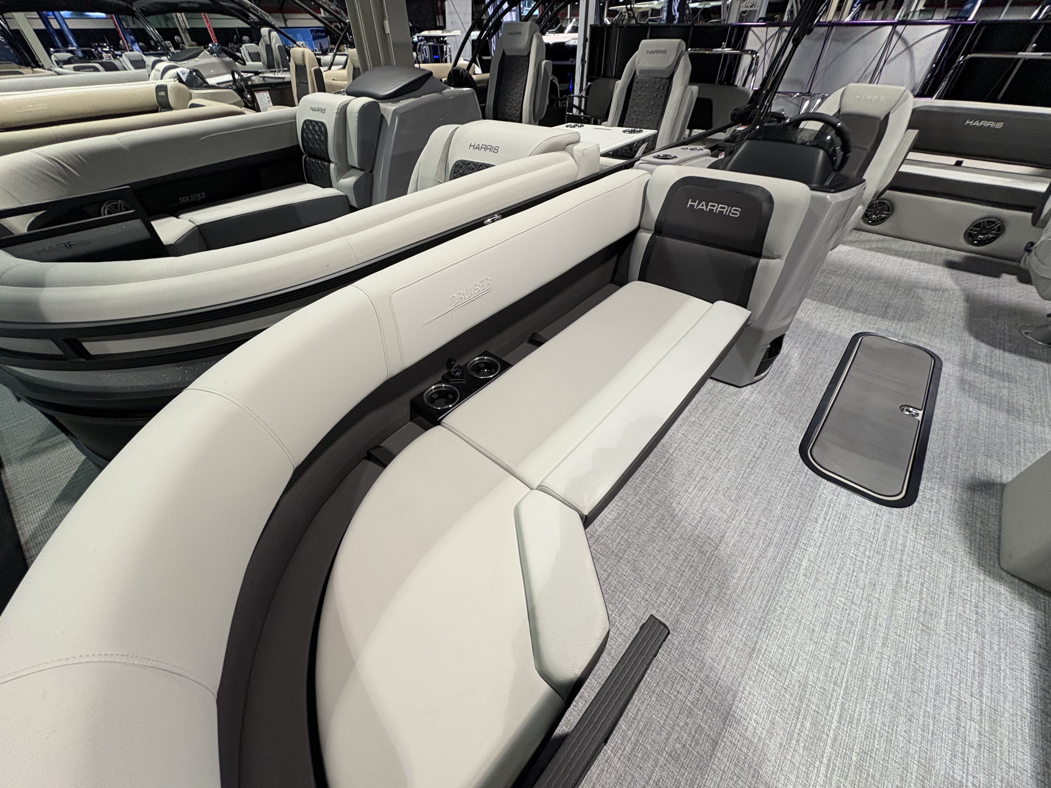 2025 Harris
                                                             Cruiser 230 Image Thumbnail #1