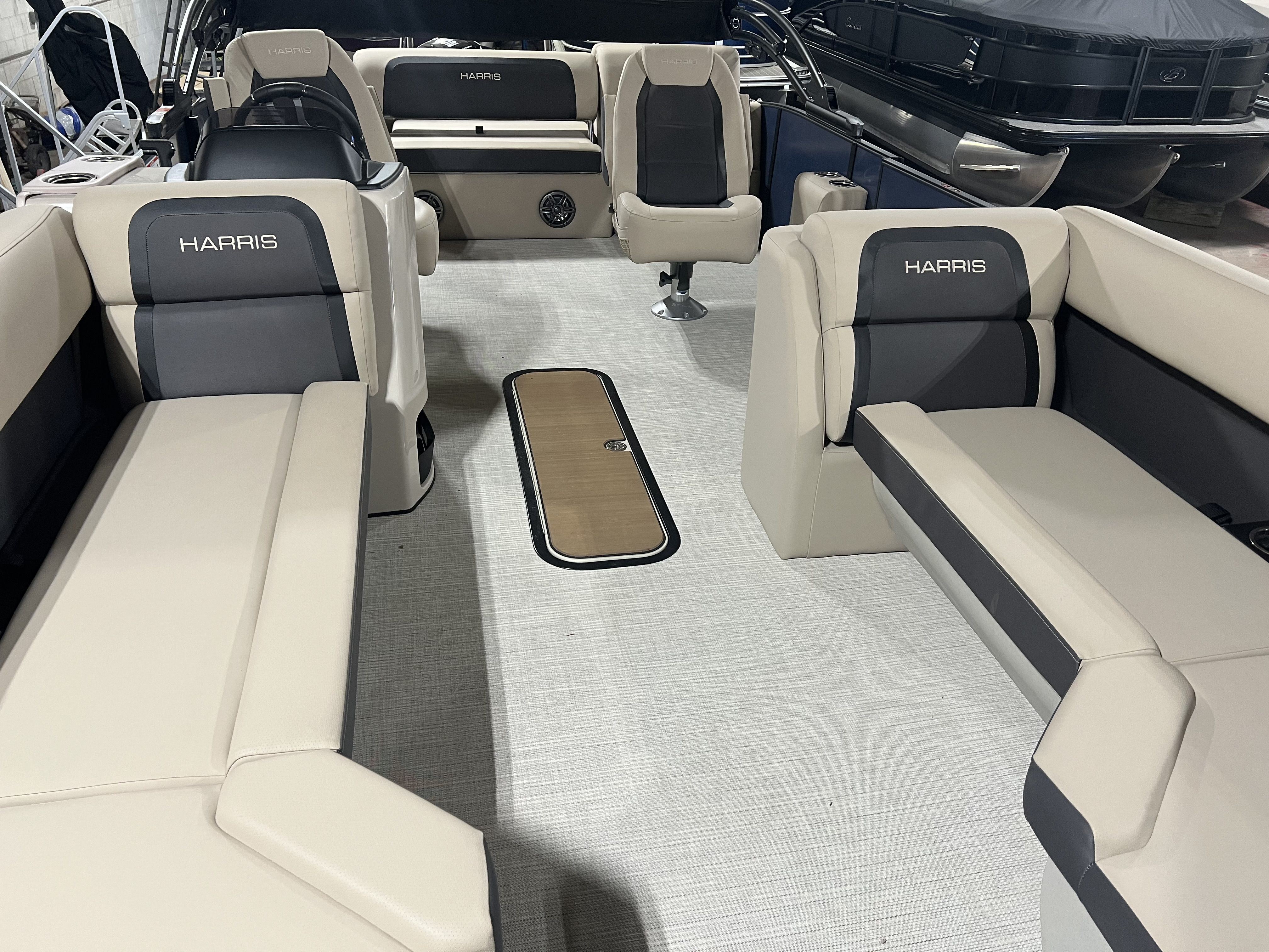 2025 Harris
                                                             230 Cruiser Image Thumbnail #2
