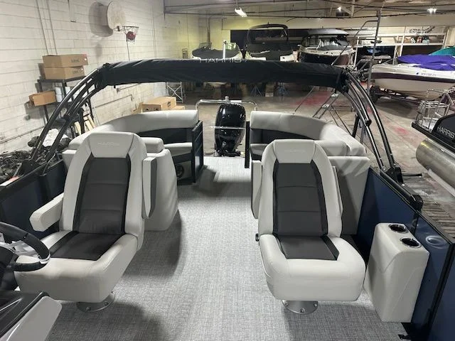 2025 Harris 230 Cruiser Image Thumbnail #2