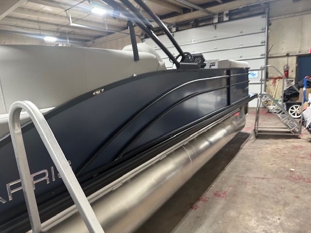 2025 Harris 230 Cruiser Image Thumbnail #7