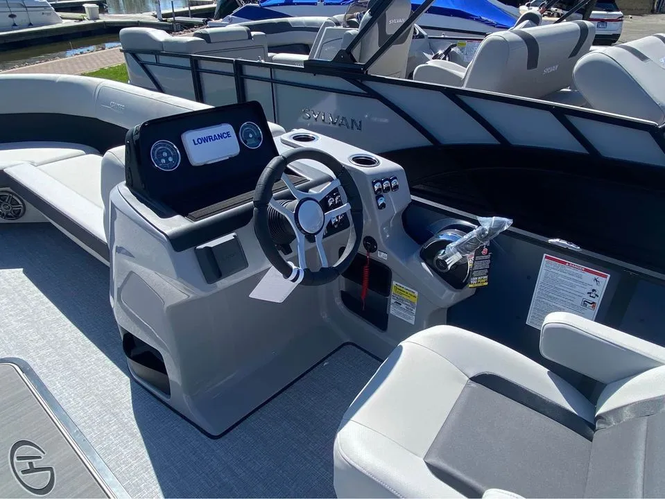 2024 Harris Cruiser 230 Image Thumbnail #6