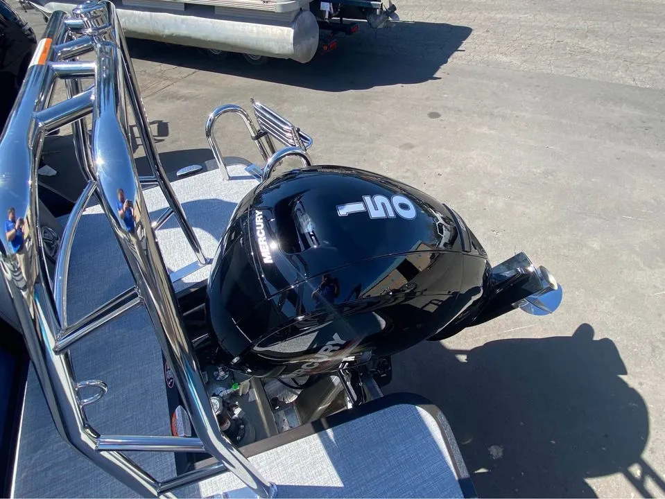 2024 Harris Cruiser 230 Image Thumbnail #22