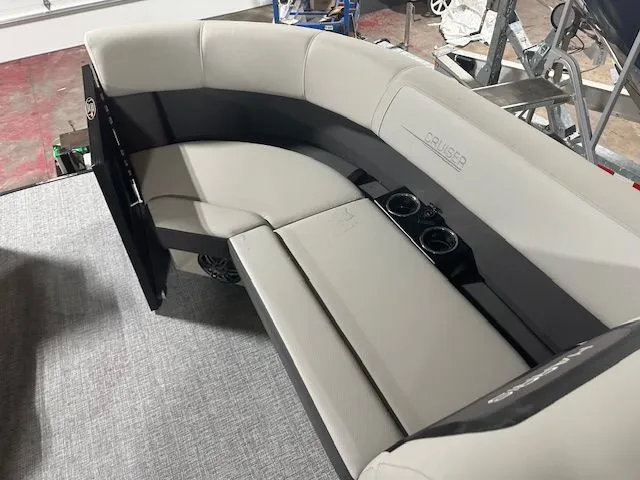 2025 Harris 210 Cruiser Image Thumbnail #6