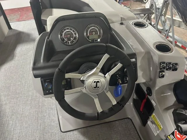 2025 Harris 210 Cruiser Image Thumbnail #4