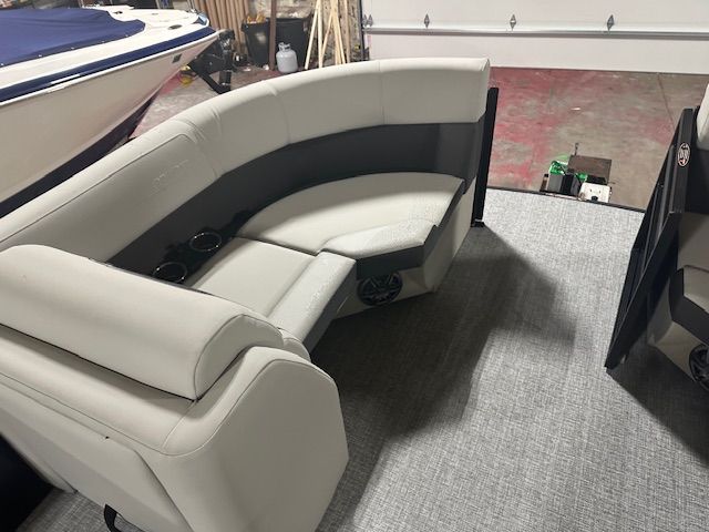 2025 Harris 210 Cruiser Image Thumbnail #5