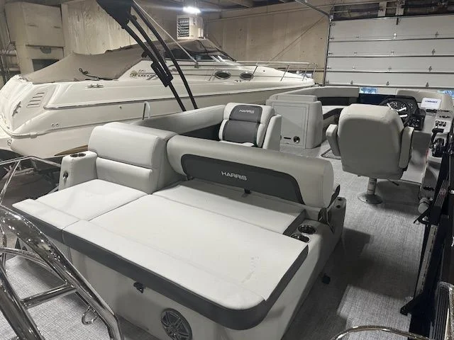 2025 Harris 250 Cruiser Image Thumbnail #9