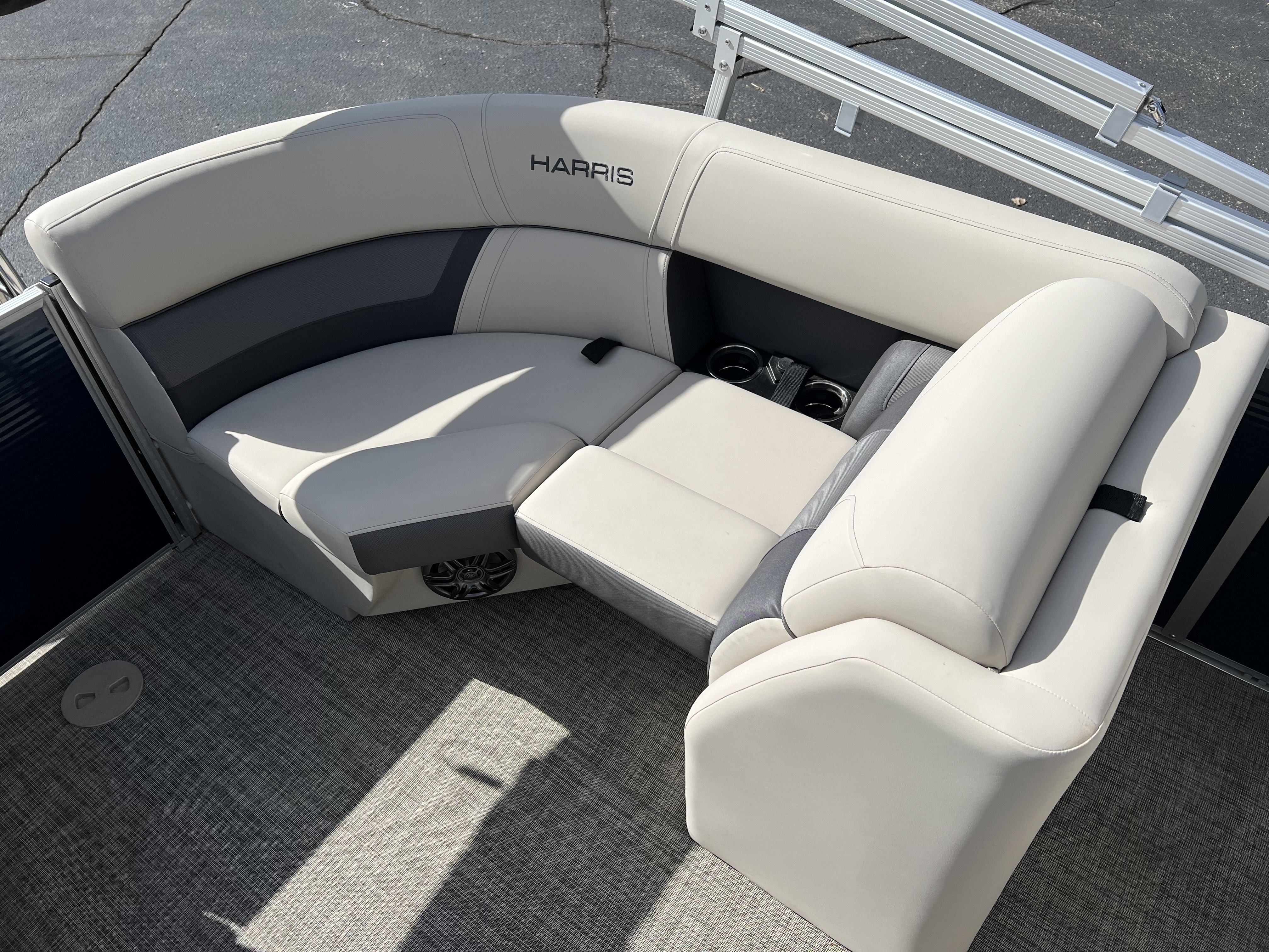 2023 Harris
                                                             230CX Image Thumbnail #11