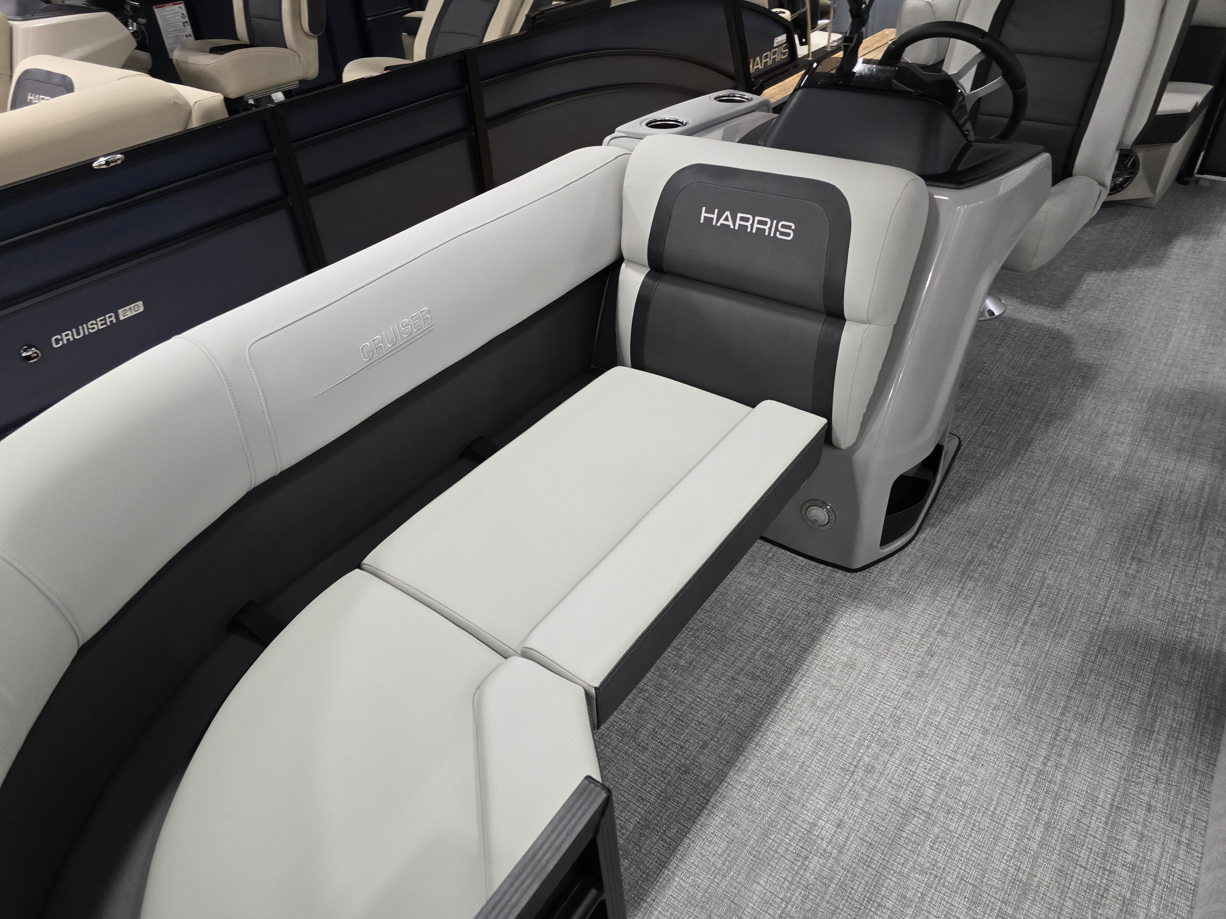 2025 Harris Cruiser 190 Image Thumbnail #1