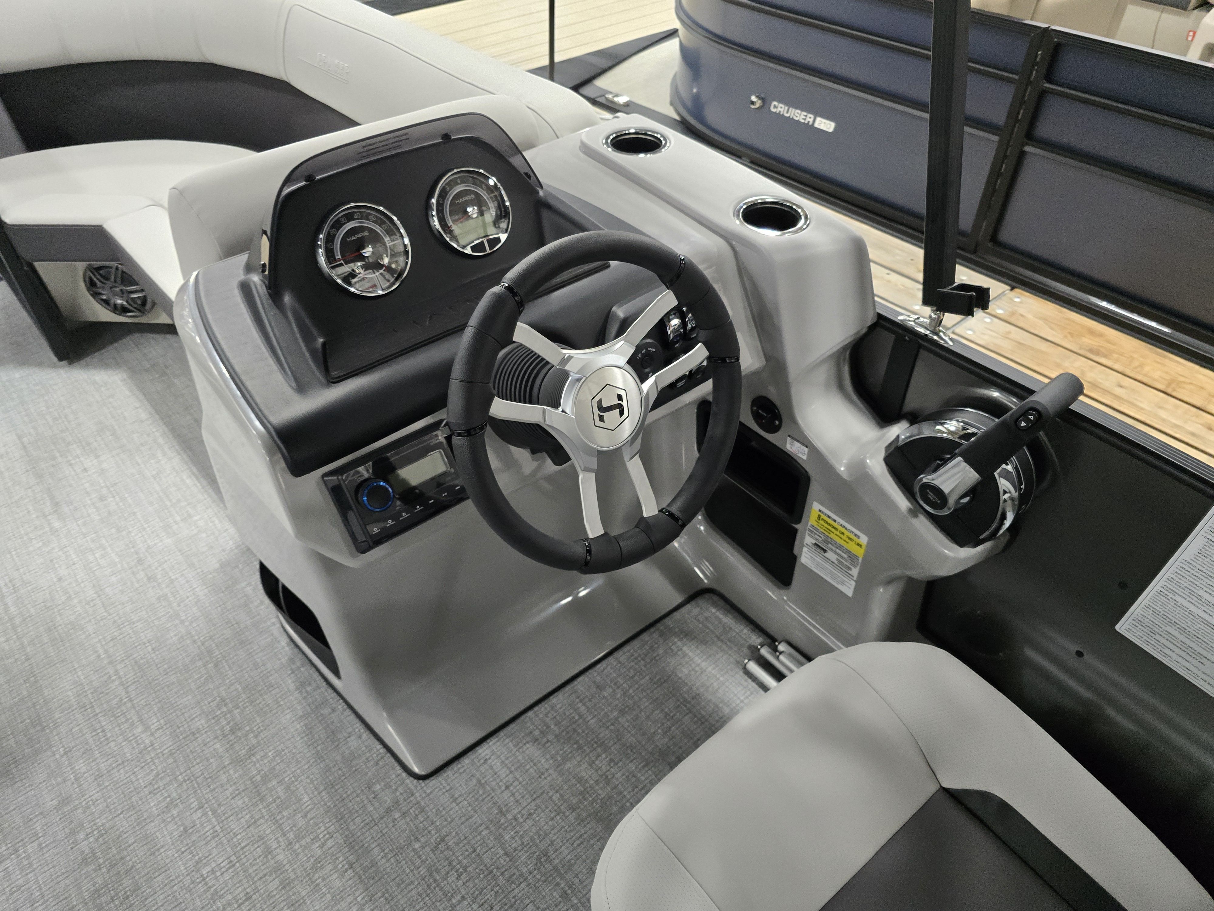 2025 Harris Cruiser 190 Image Thumbnail #5