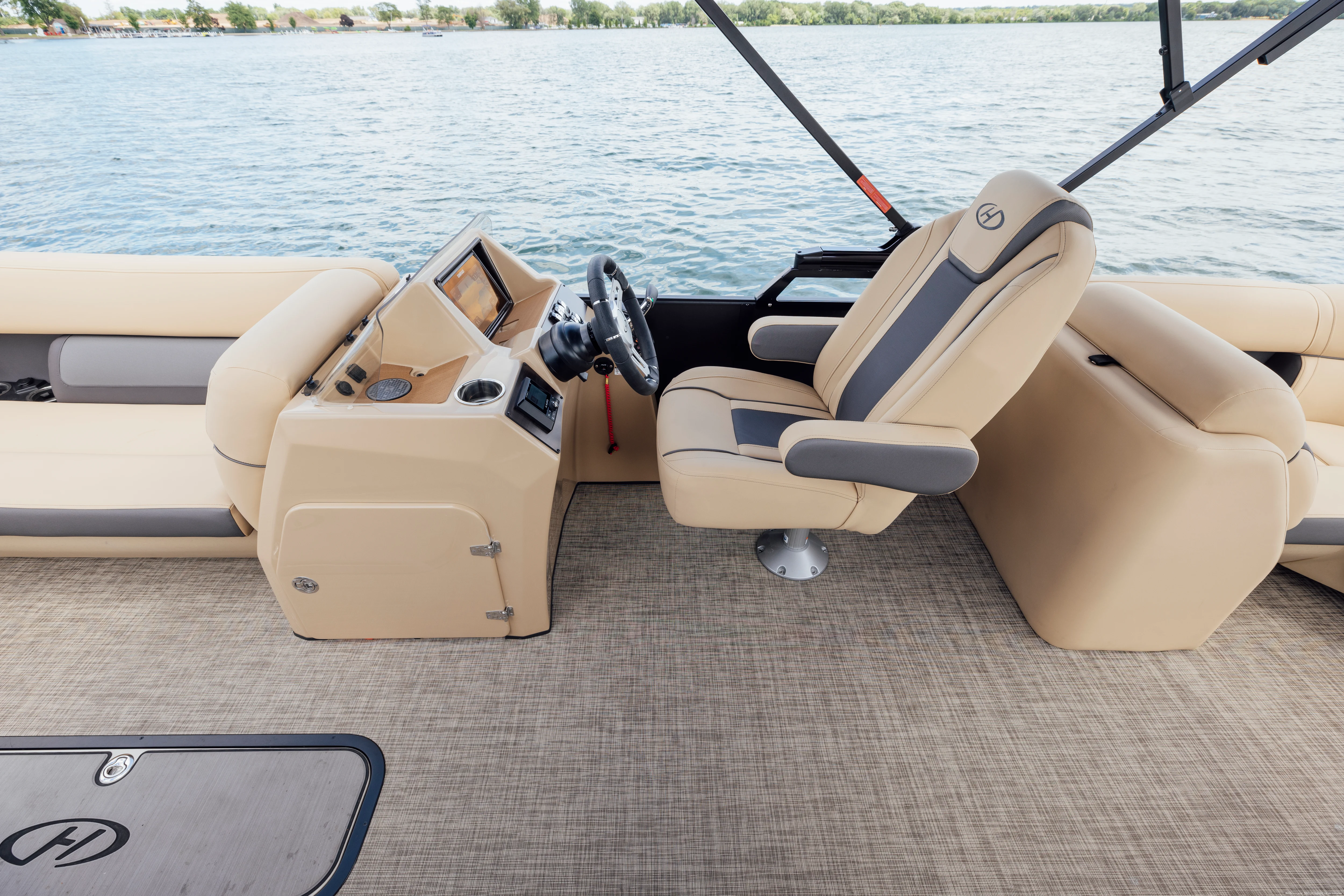 2025 Harris Cruiser 210 Image Thumbnail #3