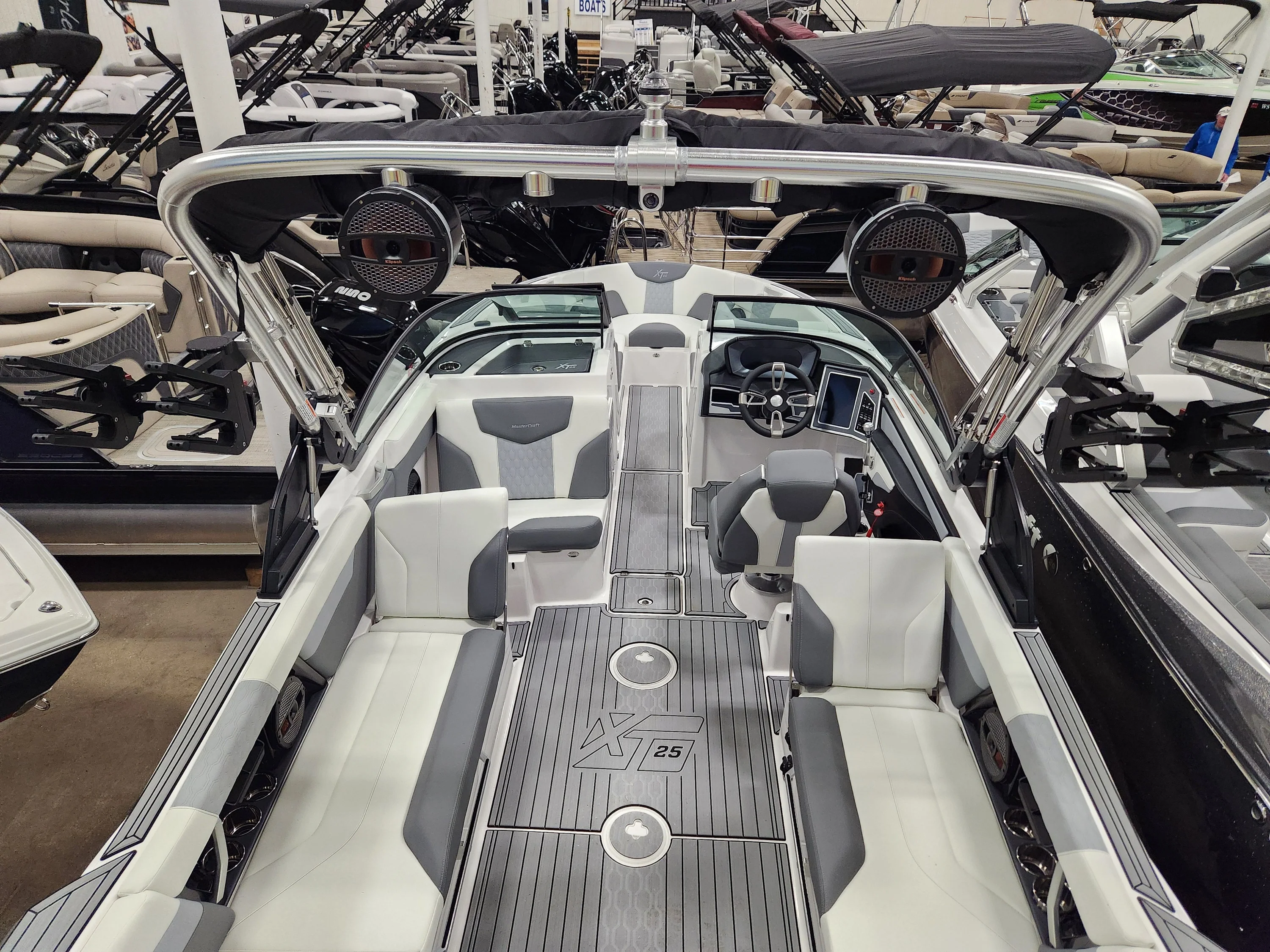 2024 Mastercraft XT25 Image Thumbnail #7