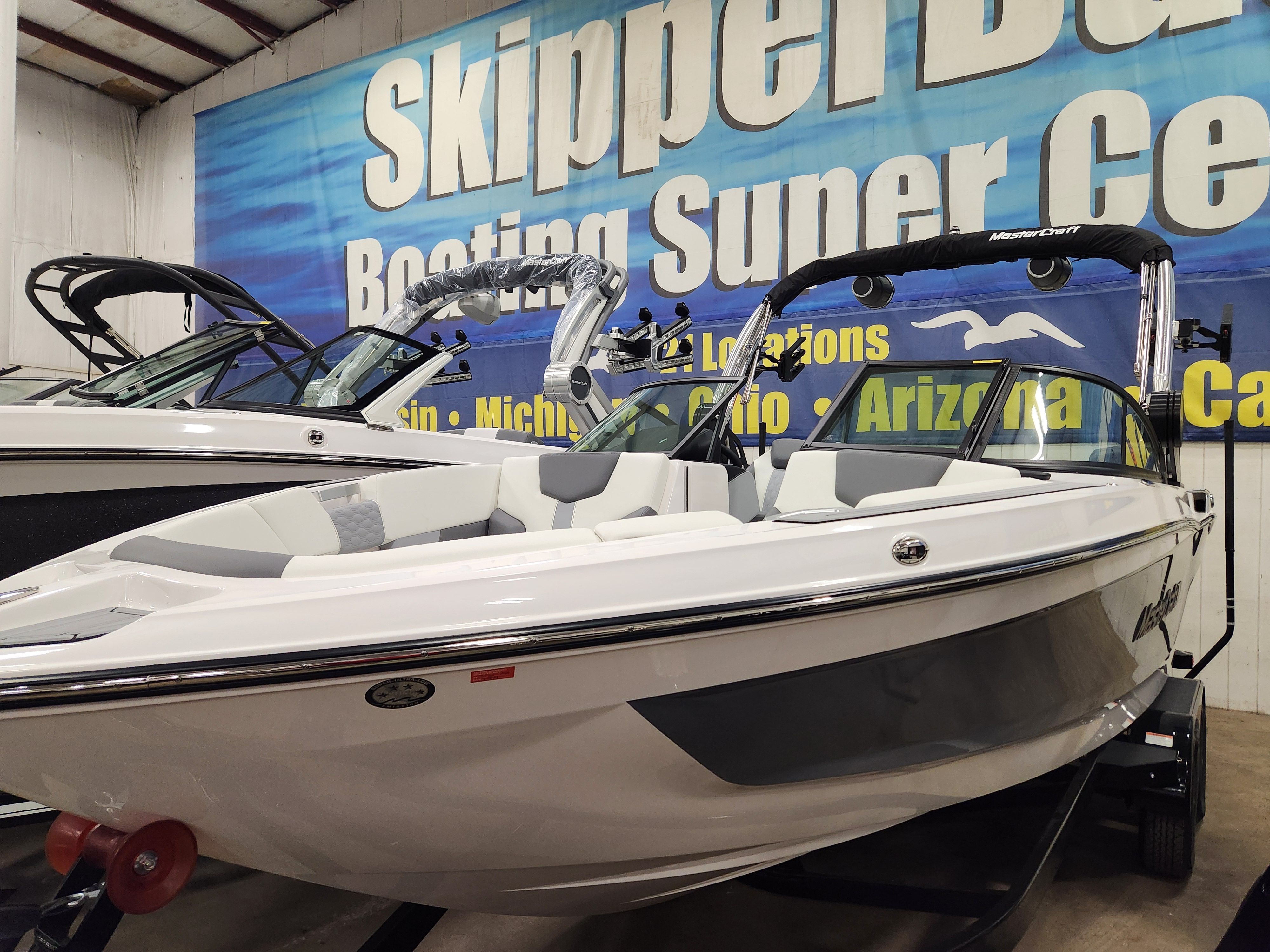 2024 Mastercraft XT25 Image Thumbnail #1