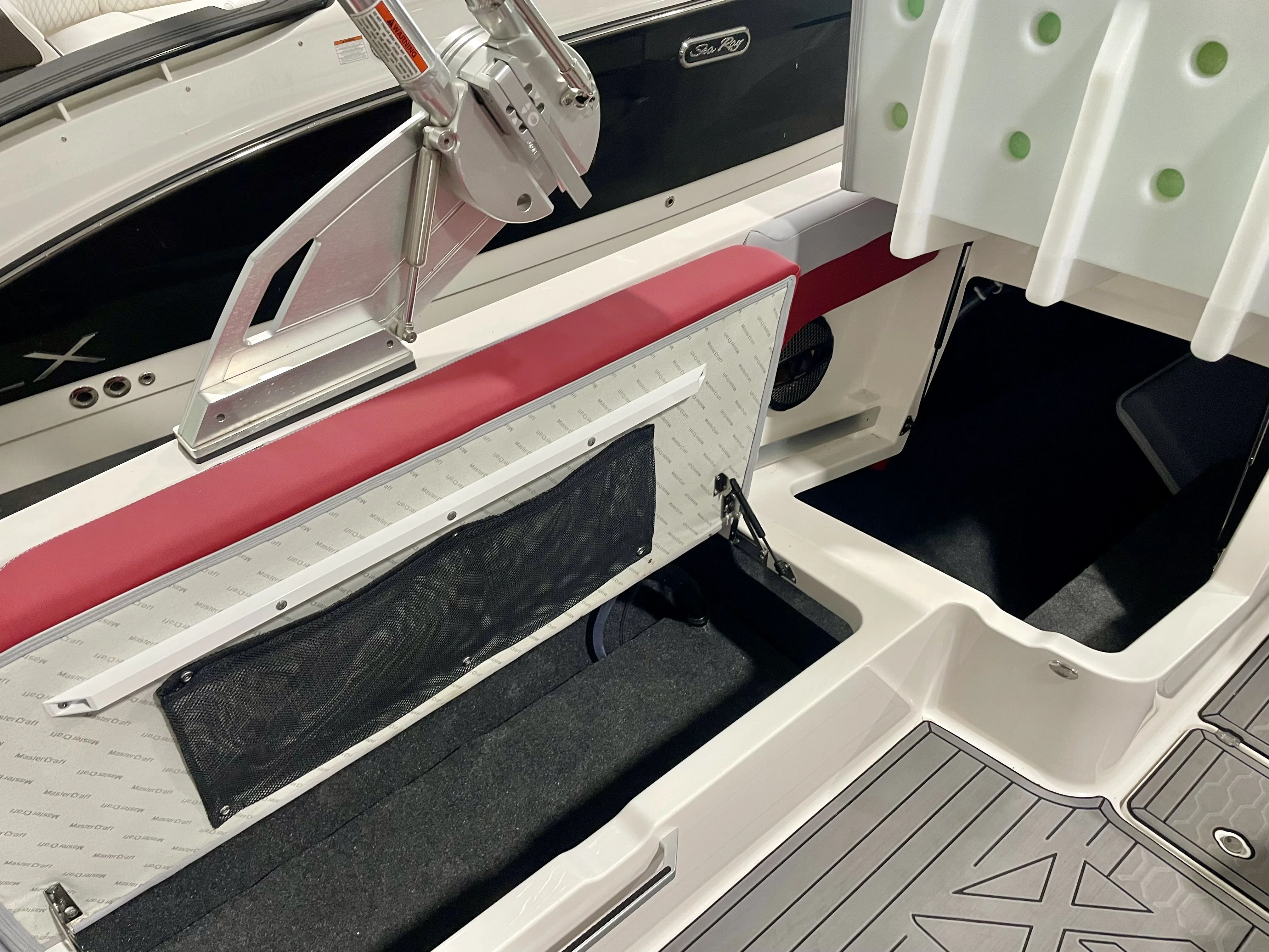 2023 Mastercraft XT23 Image Thumbnail #8