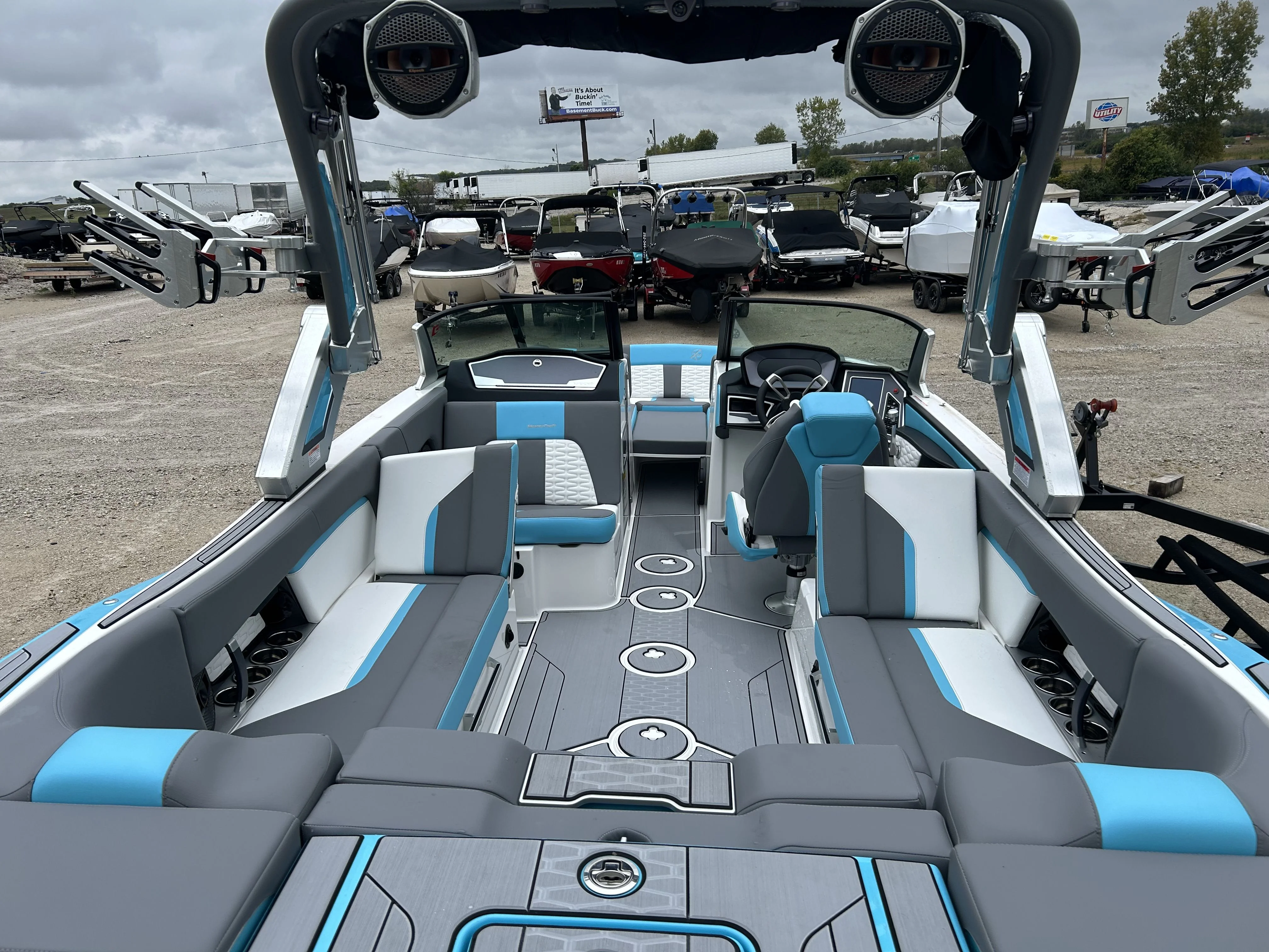 2024 Mastercraft X24 Image Thumbnail #3