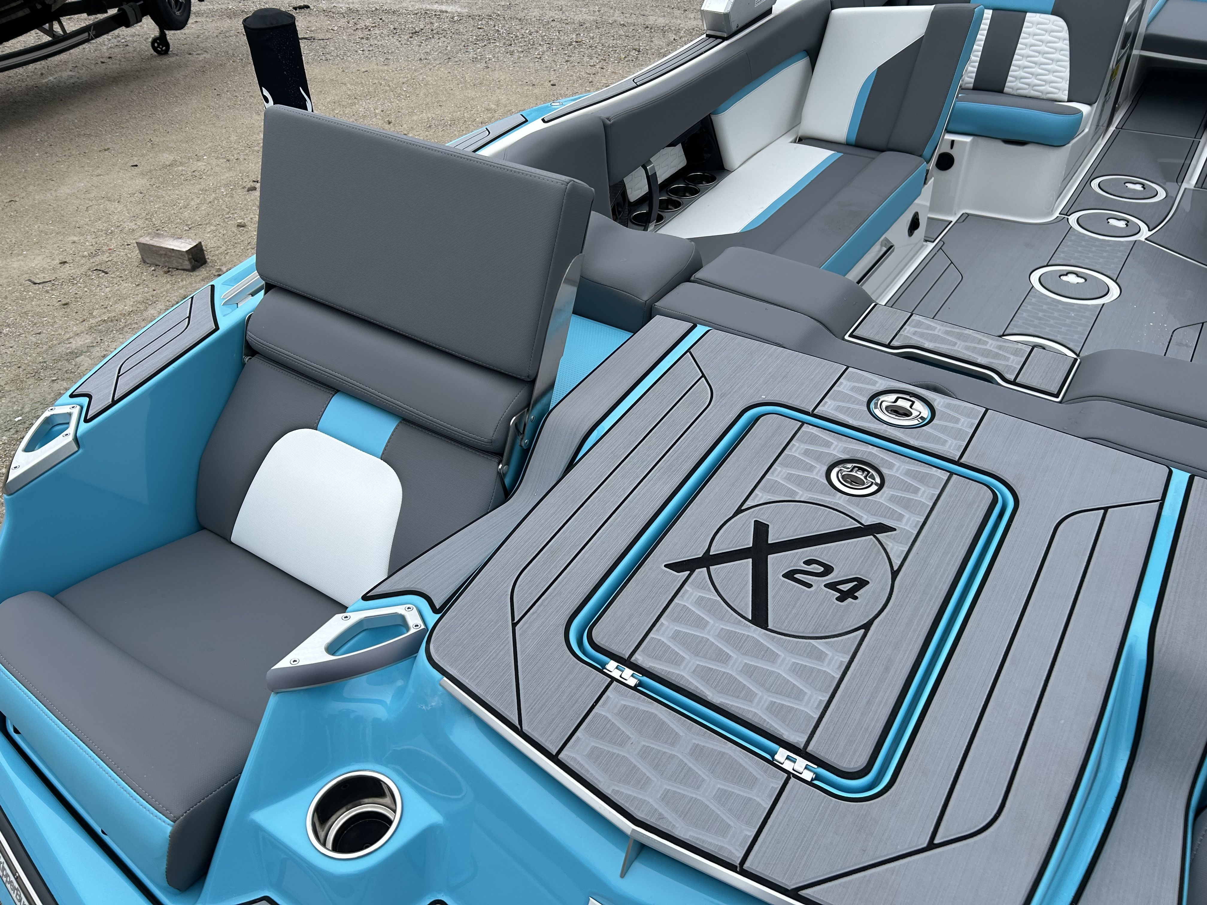 2024 Mastercraft X24 Image Thumbnail #10