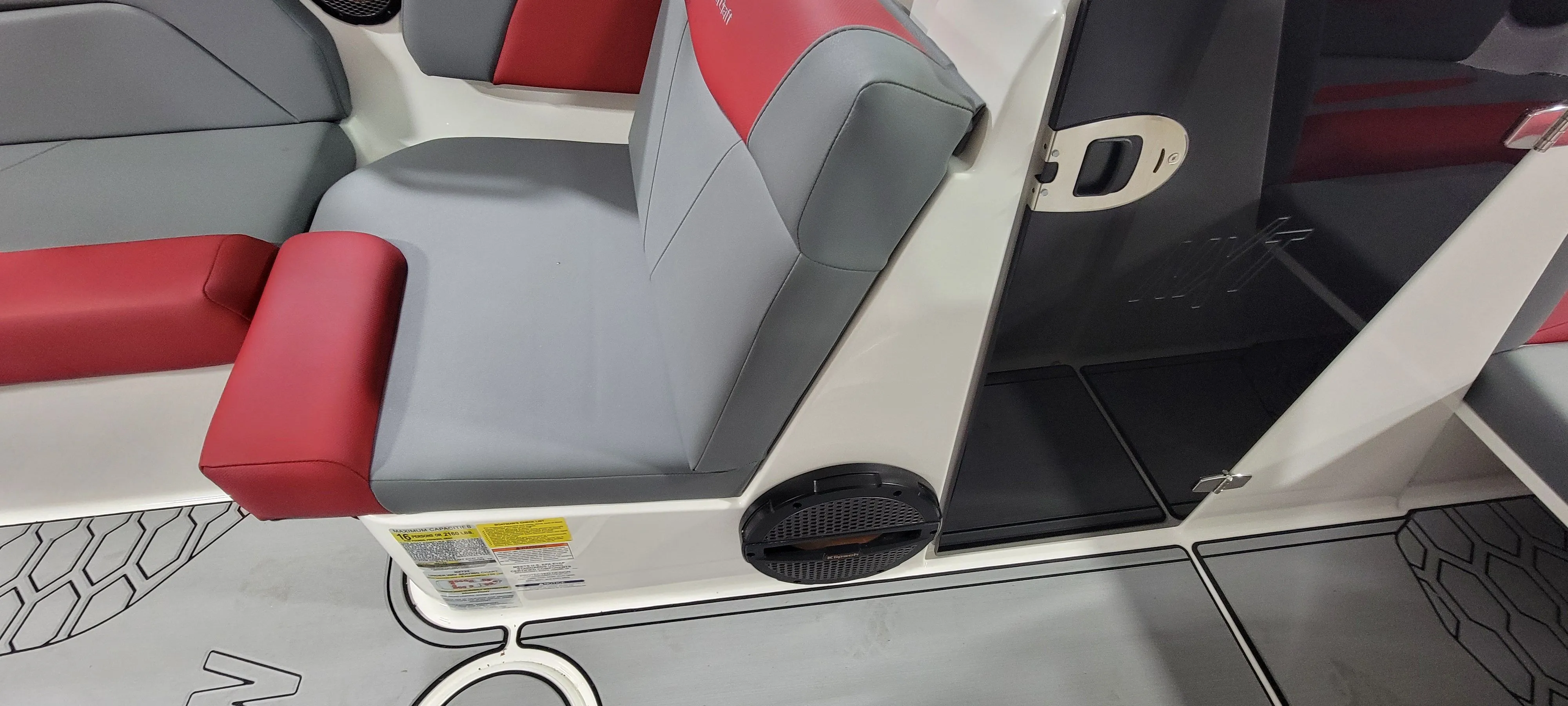 2024 Mastercraft NXT23 Image Thumbnail #8