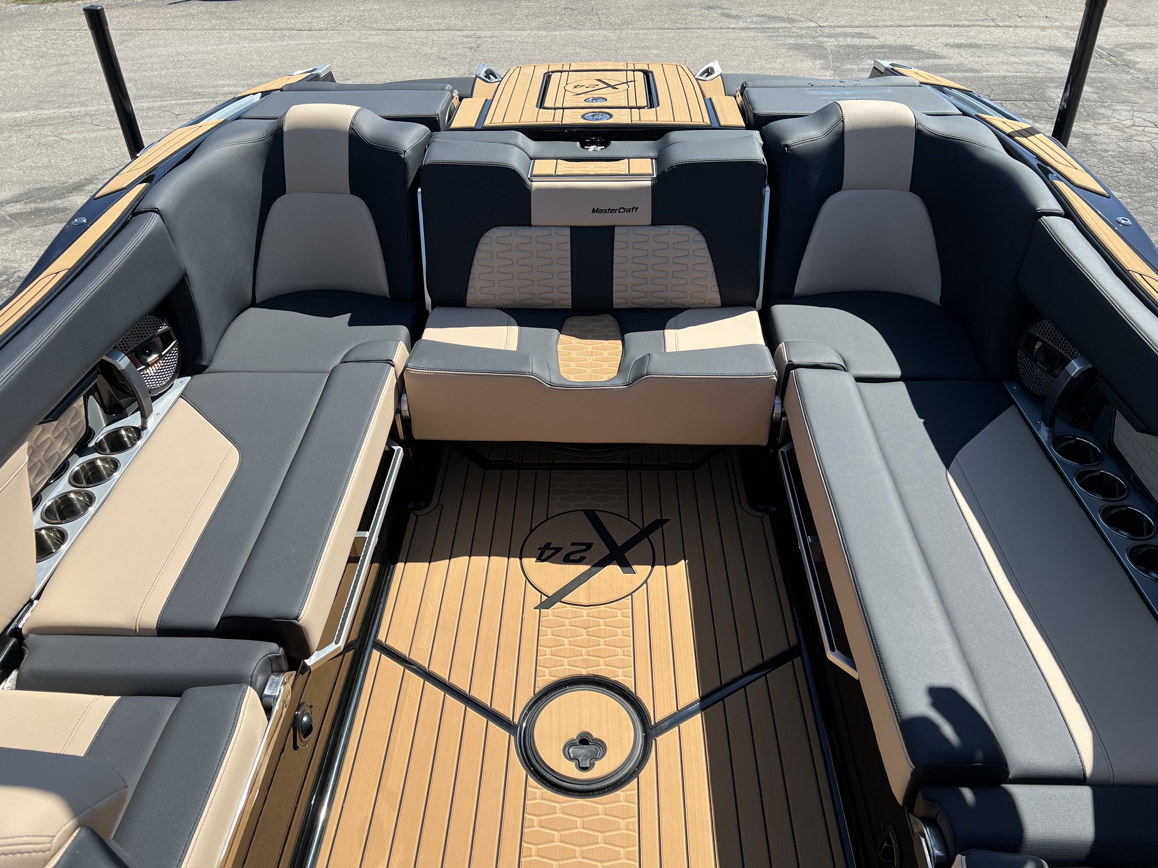 2024 Mastercraft X24 Image Thumbnail #31