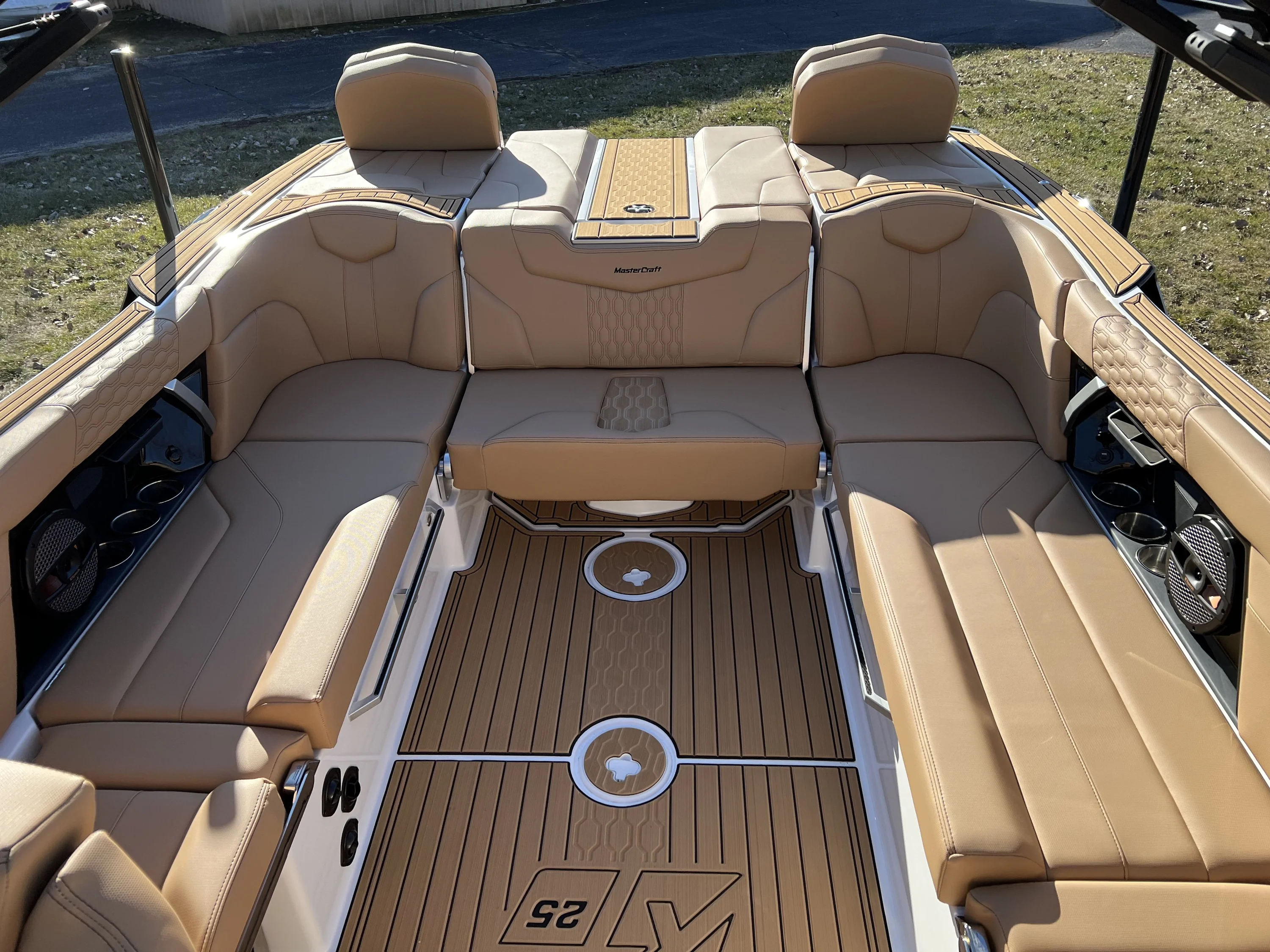 2024 Mastercraft XT25 Image Thumbnail #17
