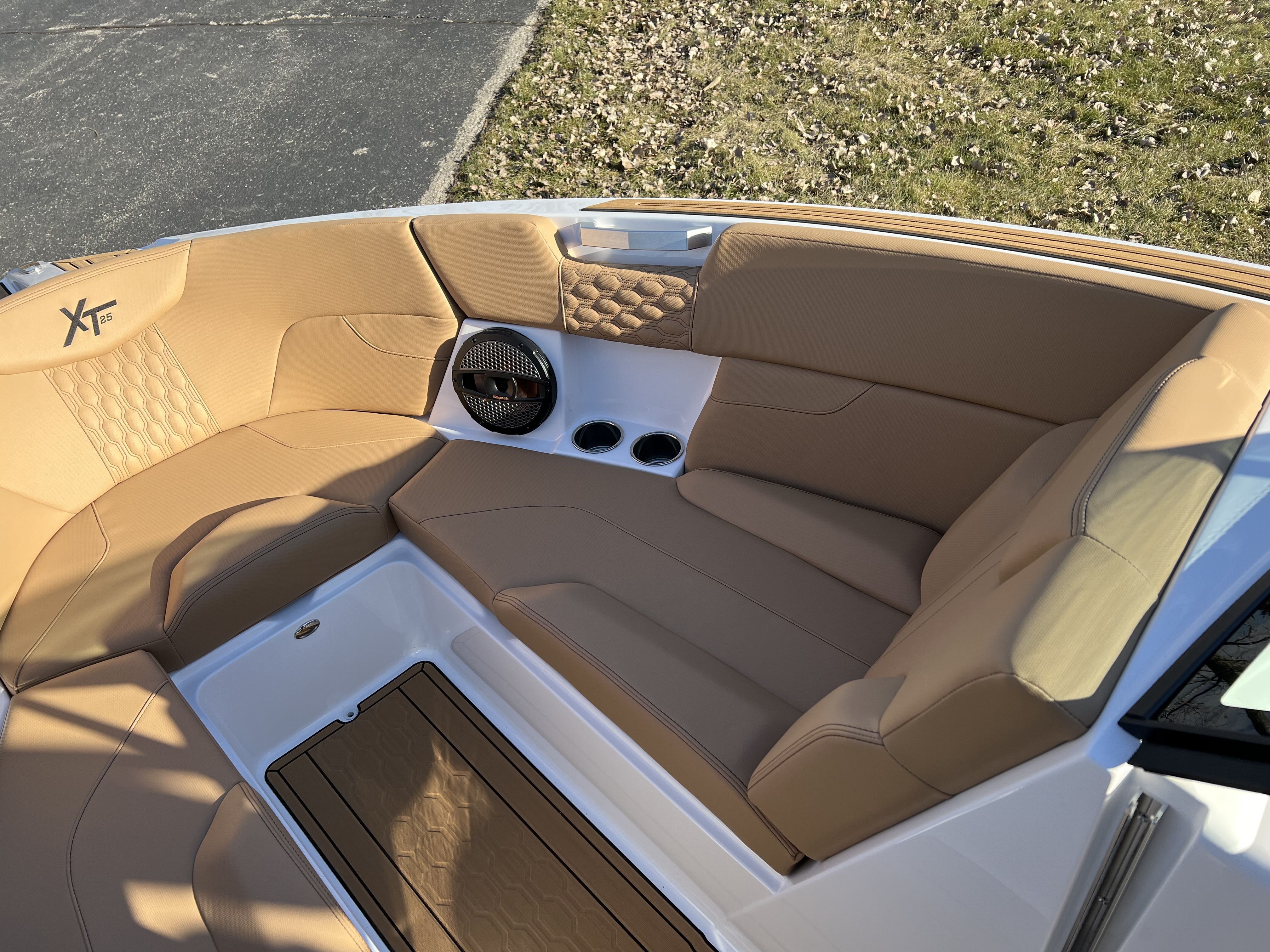 2024 Mastercraft XT25 Image Thumbnail #22