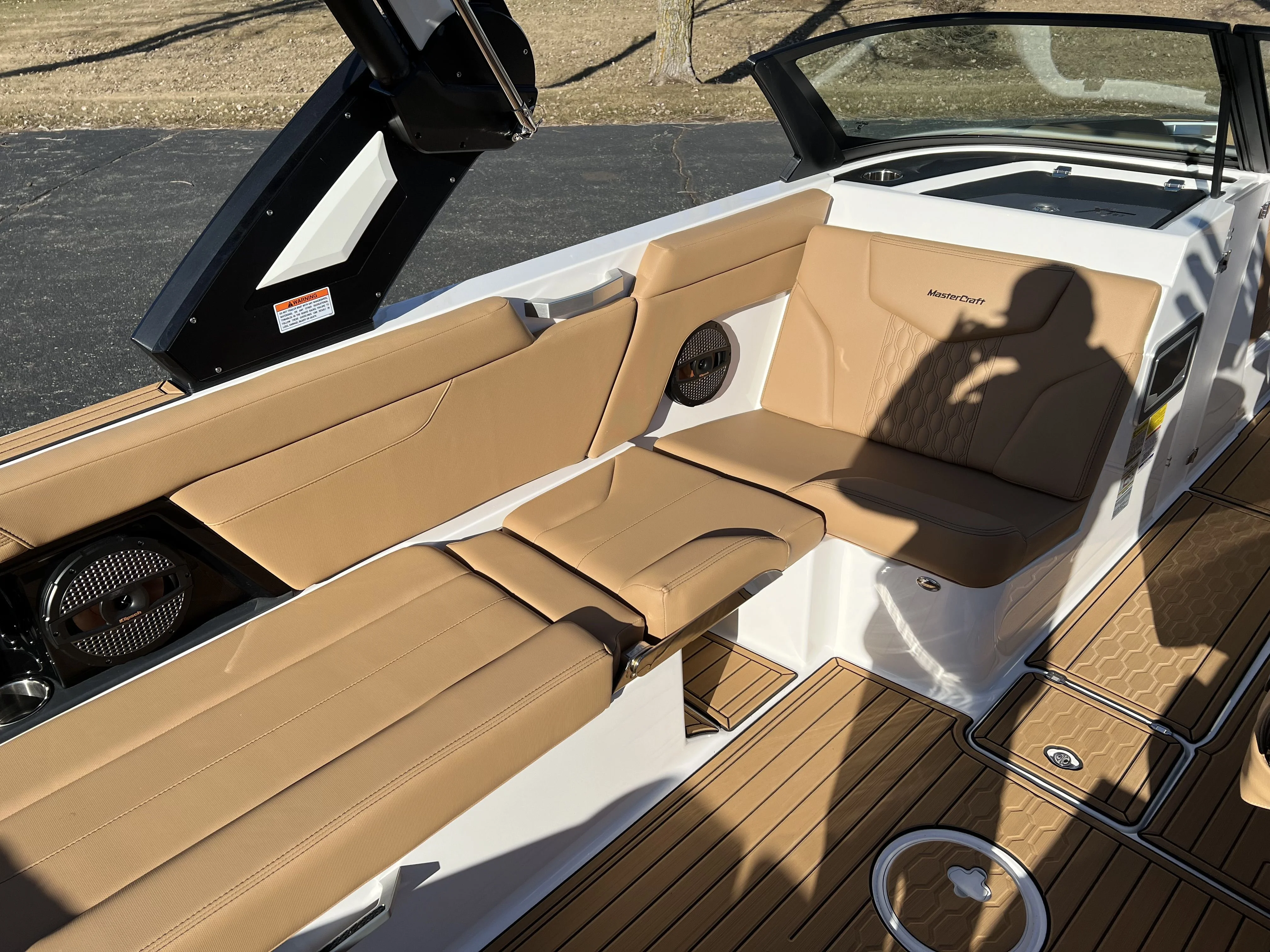 2024 Mastercraft XT25 Image Thumbnail #14