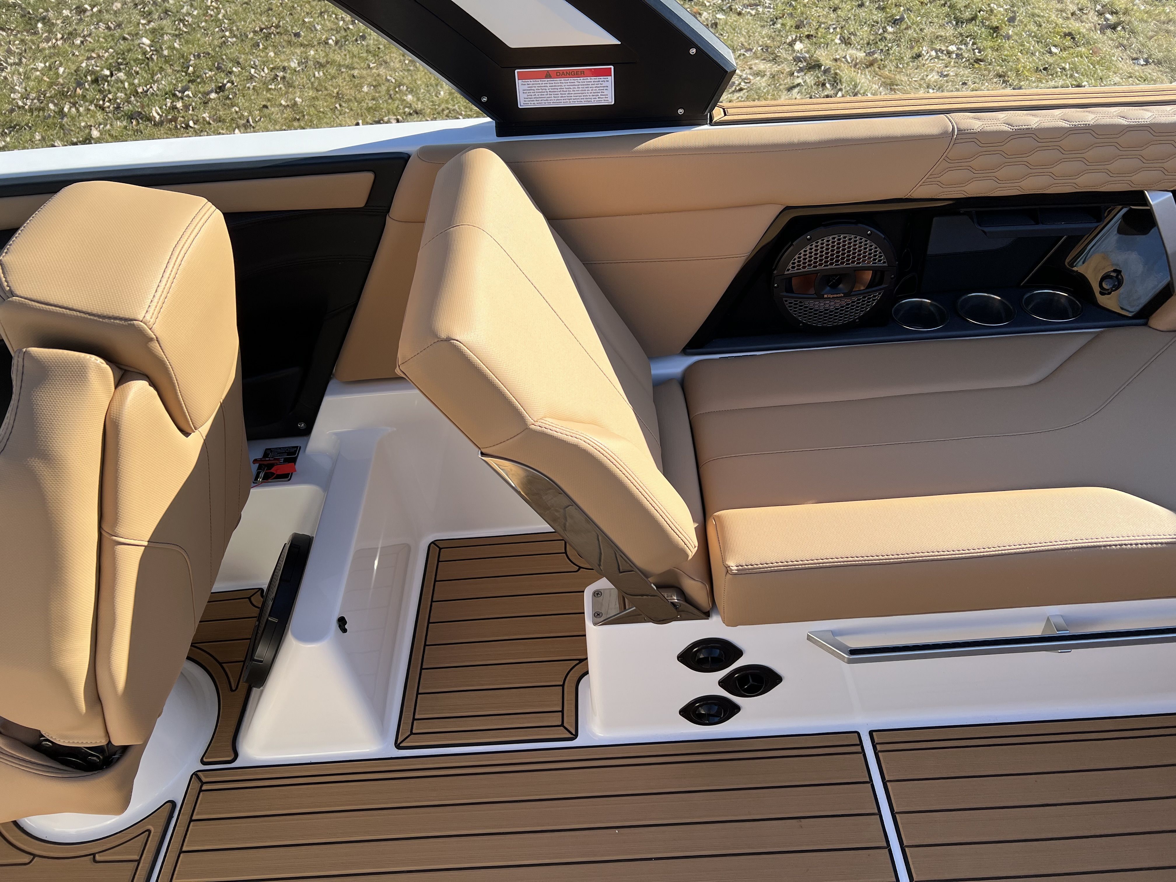 2024 Mastercraft XT25 Image Thumbnail #16