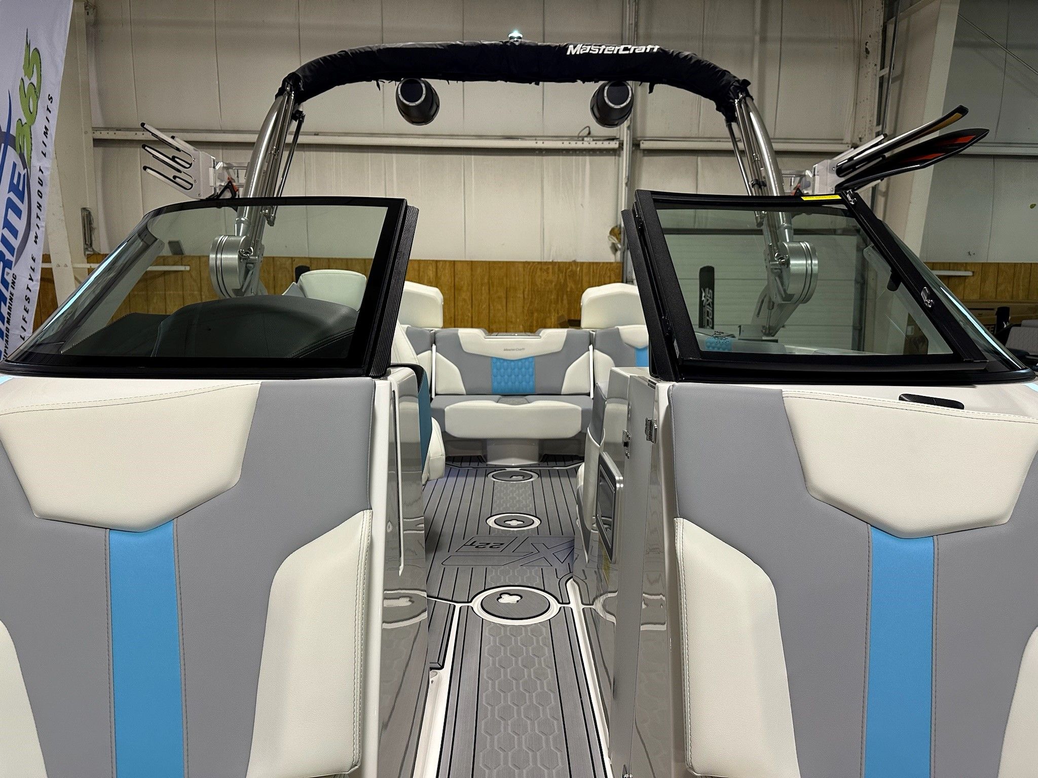 2024 Mastercraft
                                                             XT22 T Image Thumbnail #3