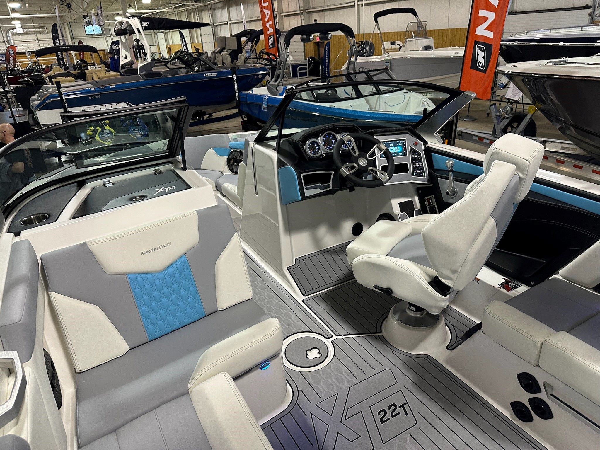 2024 Mastercraft
                                                             XT22 T Image Thumbnail #6
