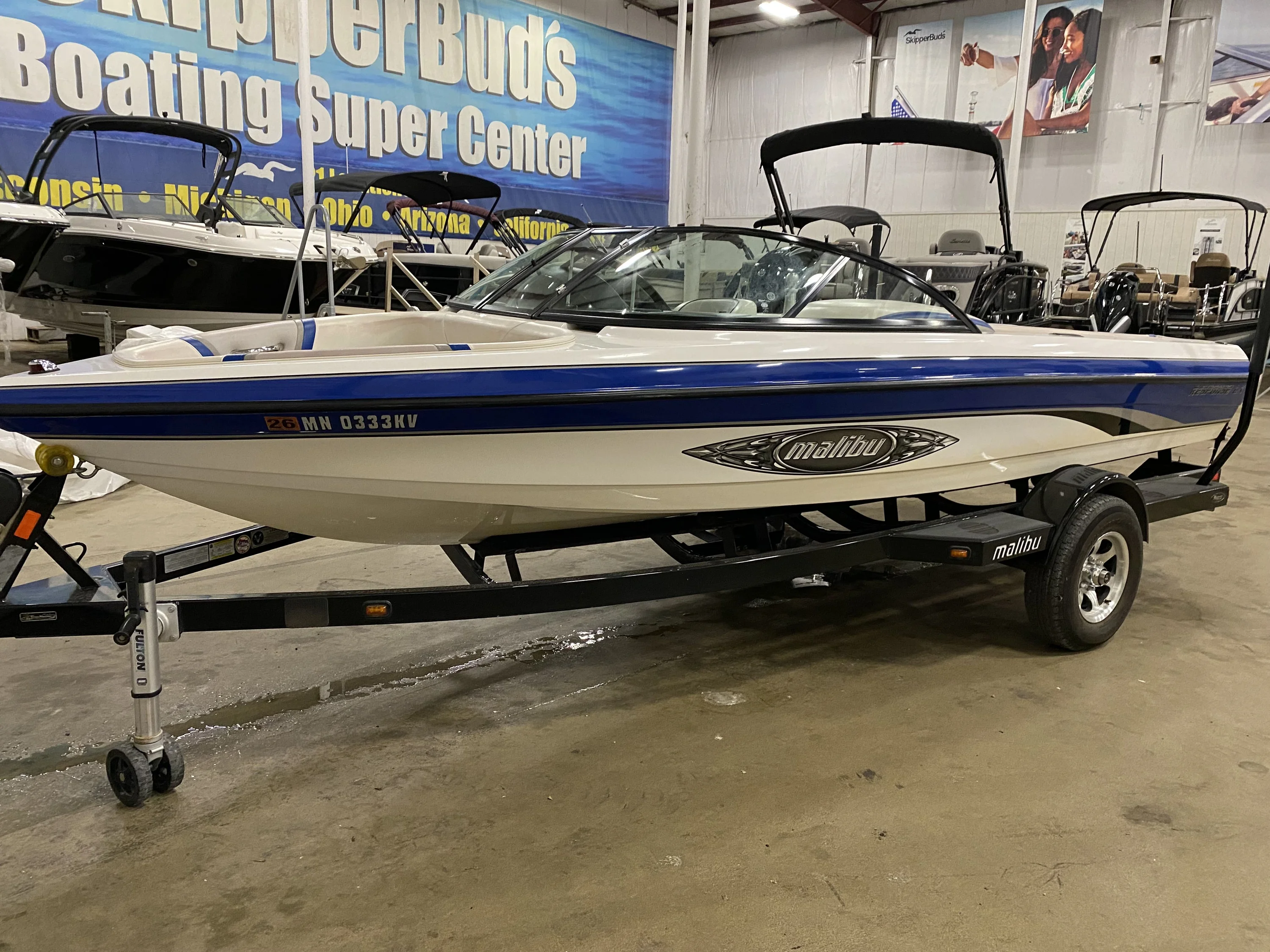 2011 Malibu RESPONSE Image Thumbnail #1