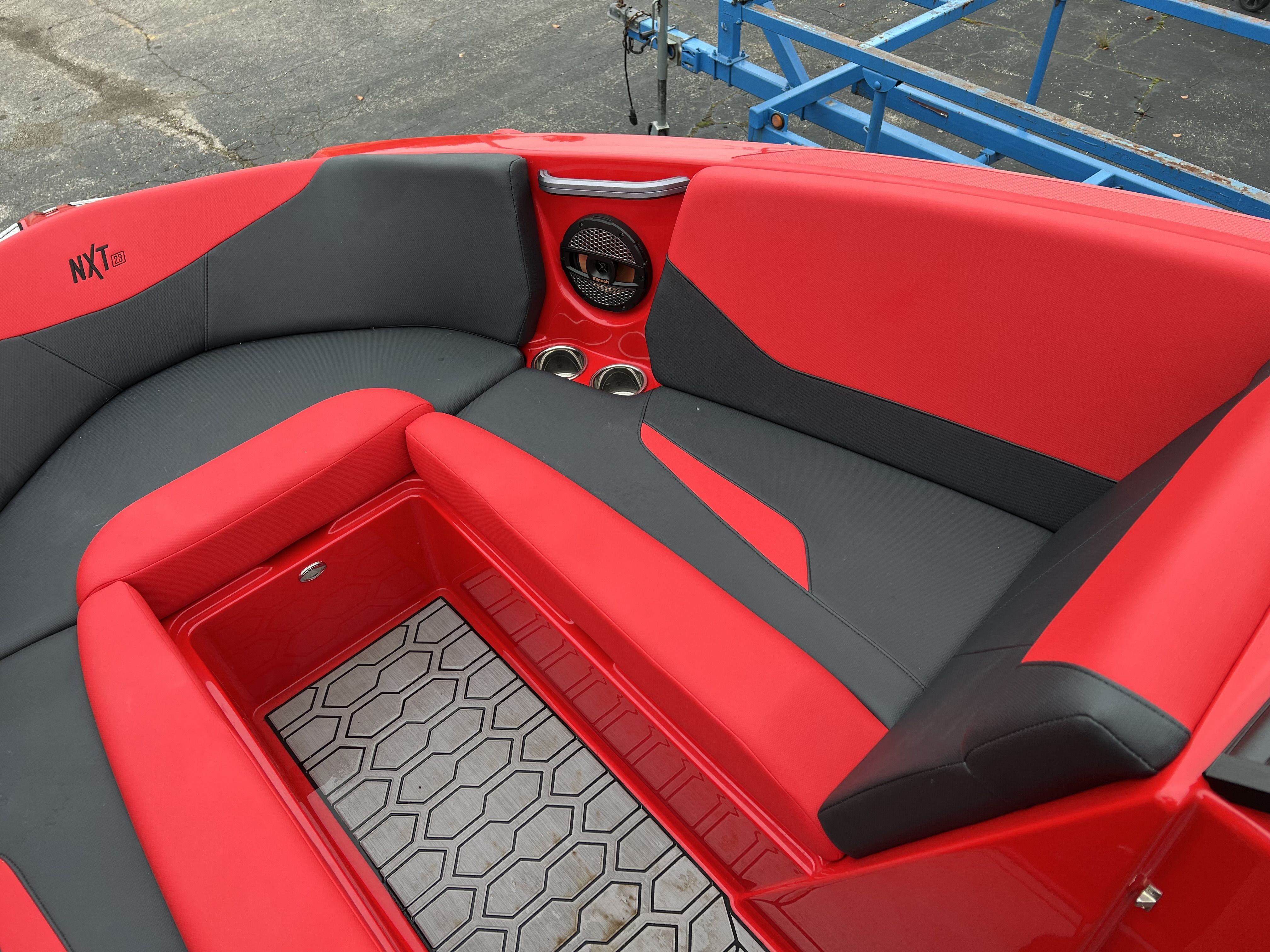 2023 Mastercraft NXT23 Image Thumbnail #8