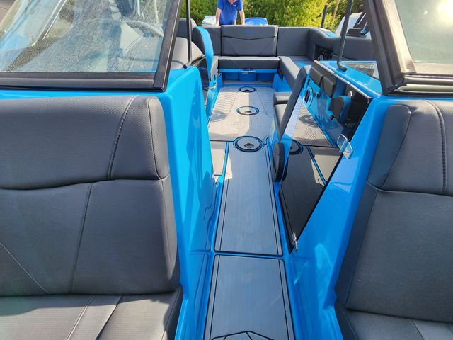 2023 Mastercraft NXT23 Image Thumbnail #12