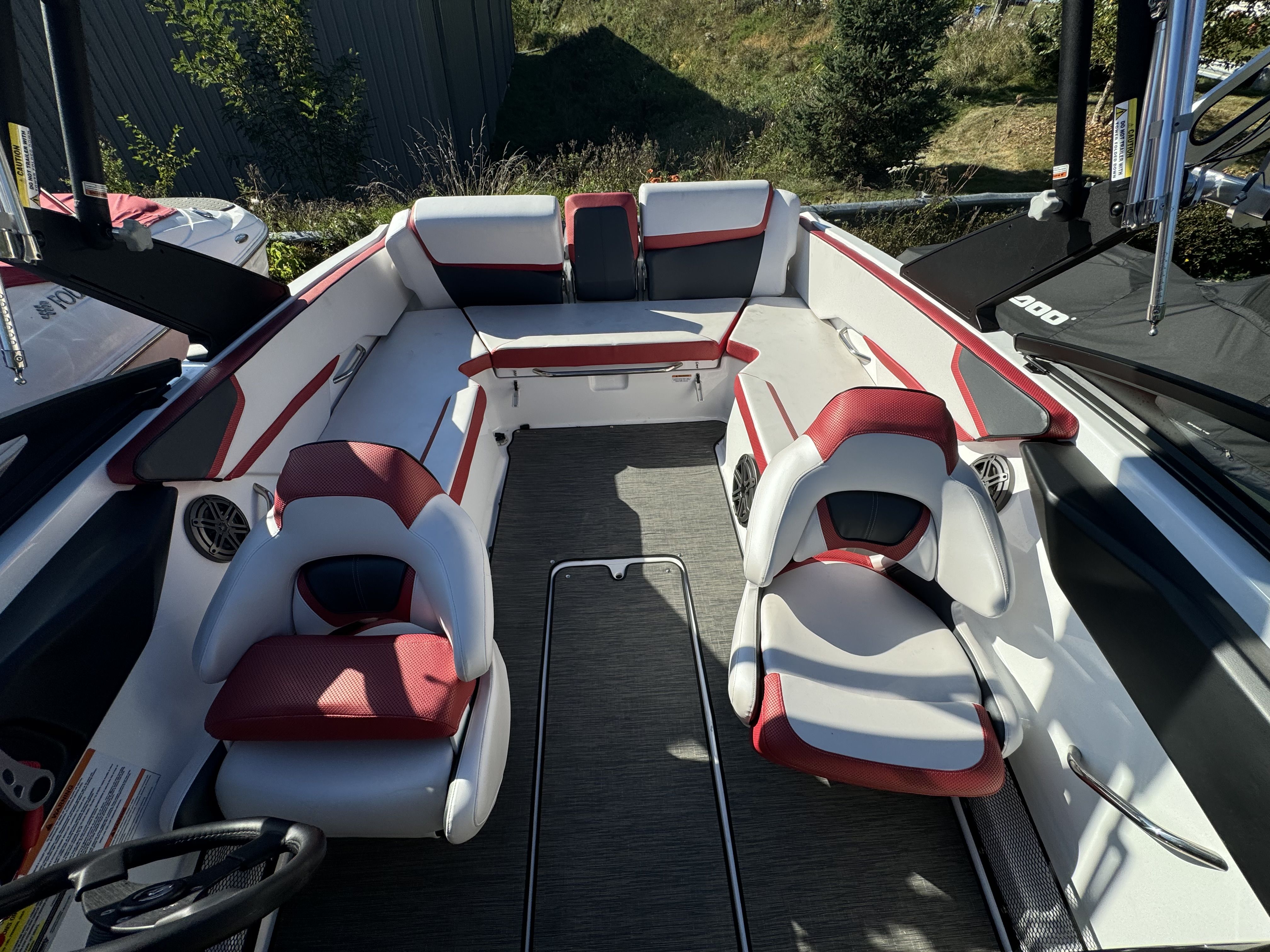 2023 Scarab
                                                             215 ID IMPACT Image Thumbnail #11