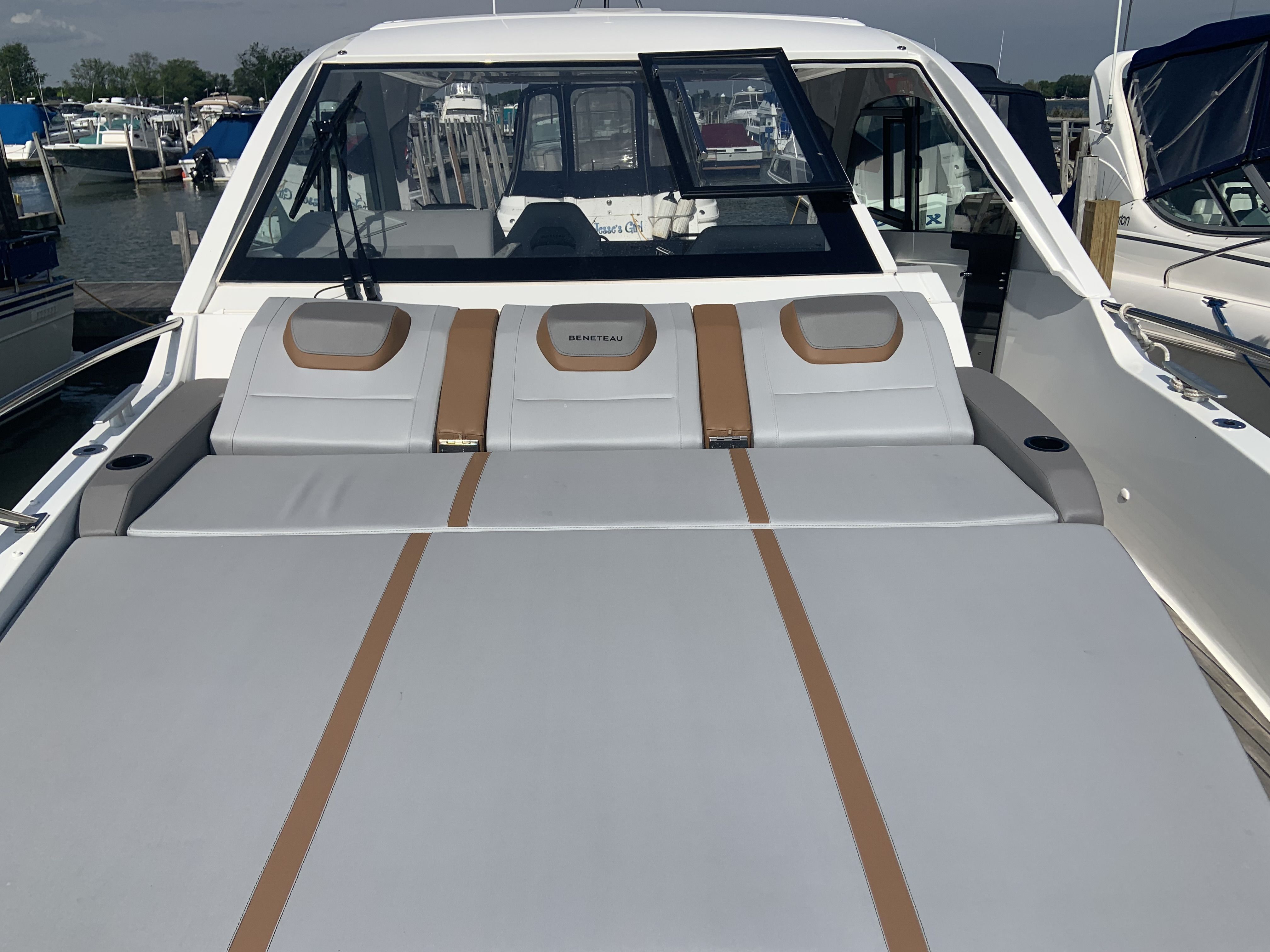 2021 Beneteau
                                                             32 GRAN TURISMO Image Thumbnail #24