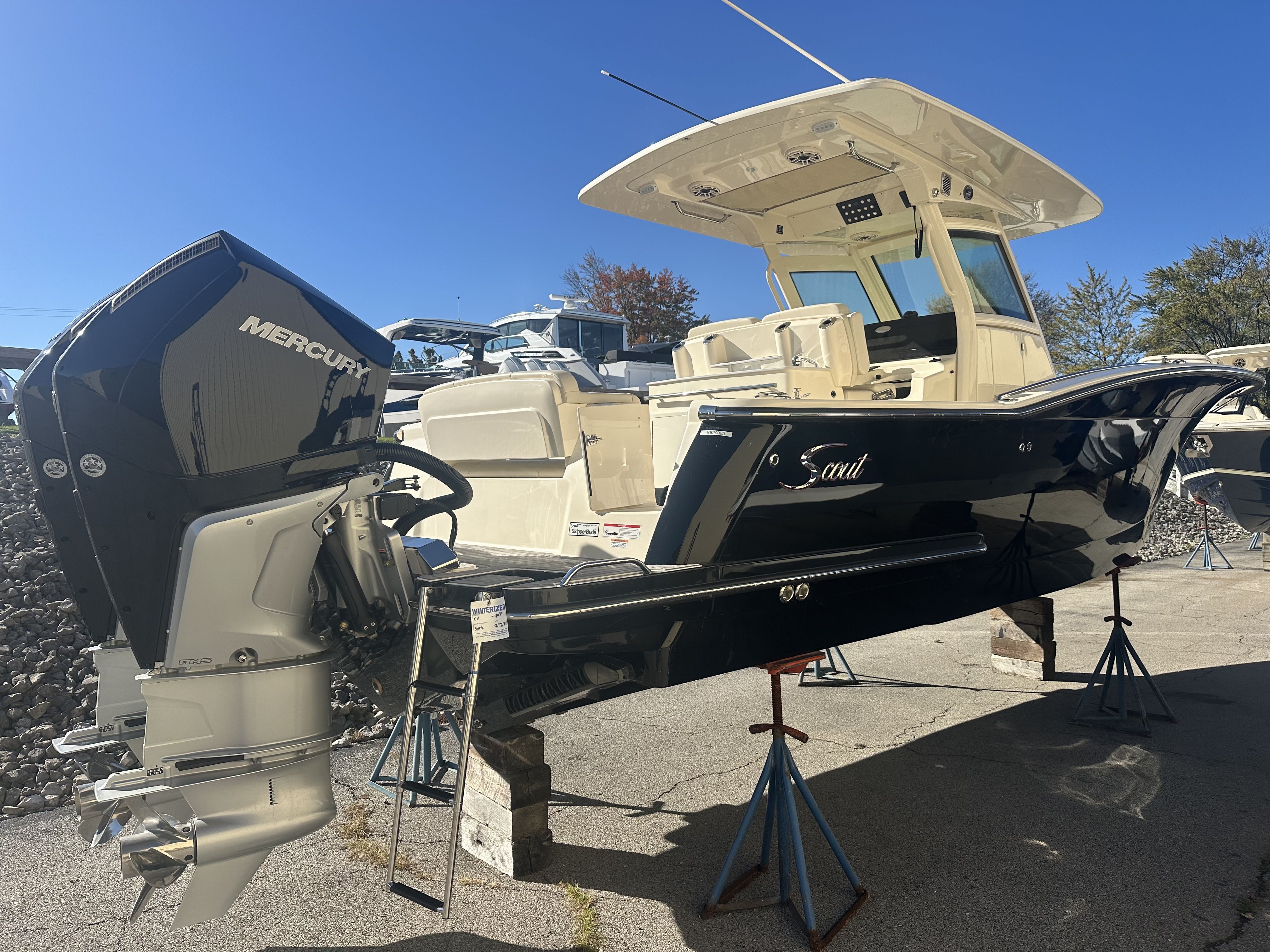 2025 Scout 305 LXF Image Thumbnail #4