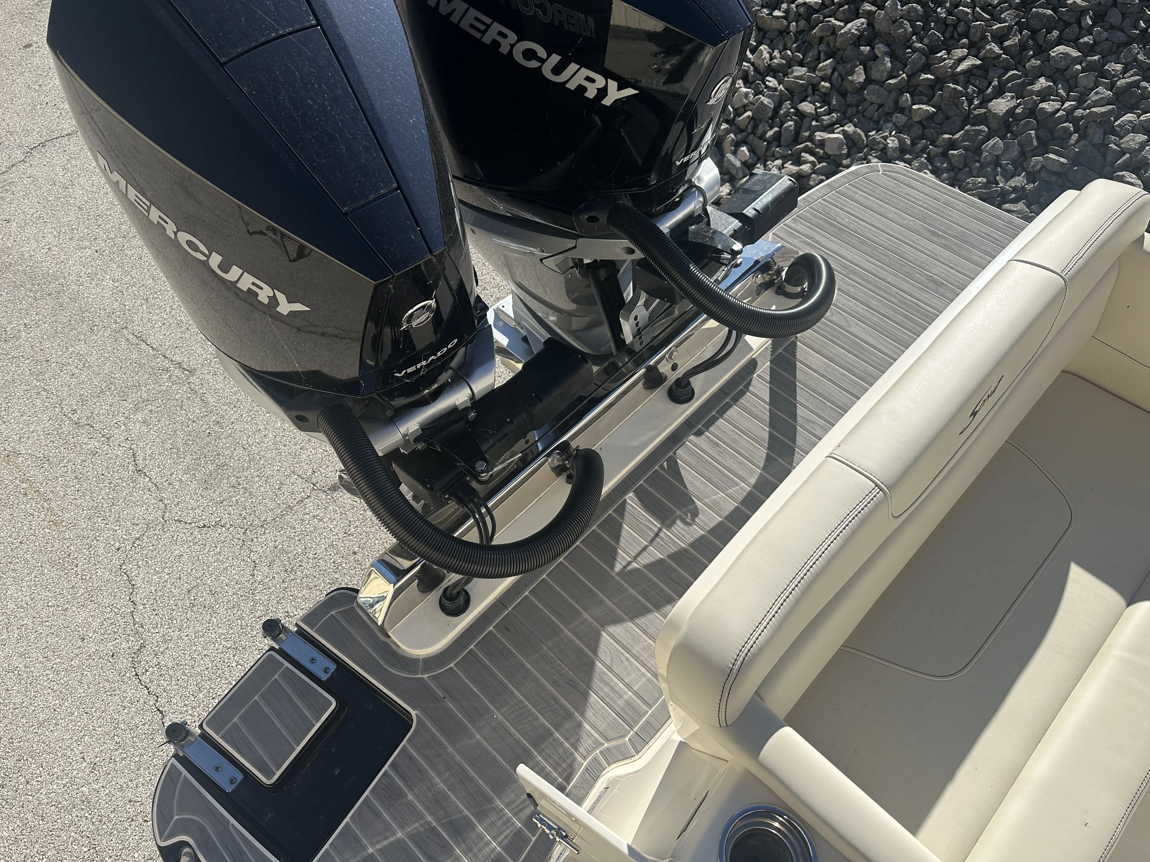 2025 Scout 305 LXF Image Thumbnail #6