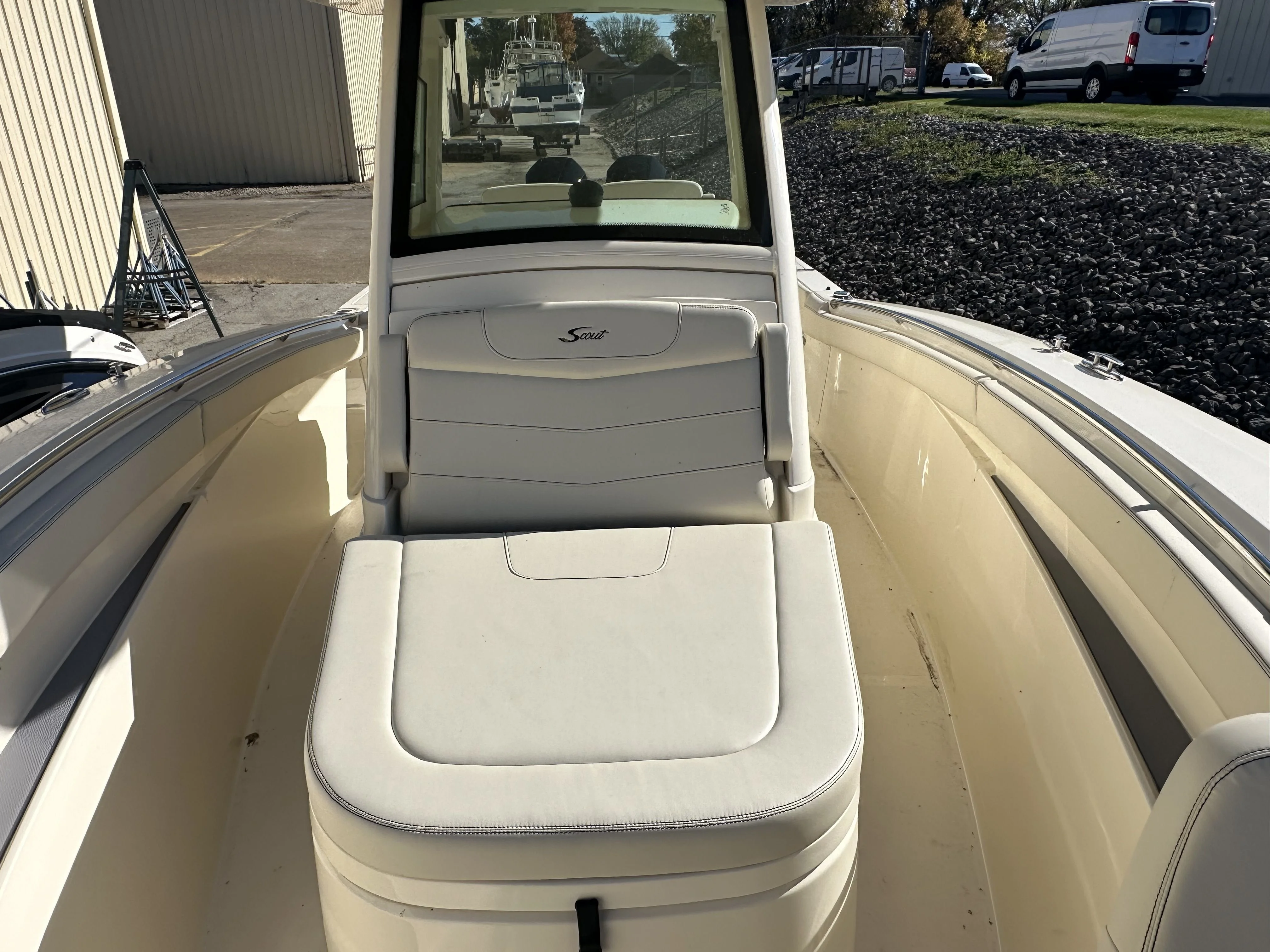 2025 Scout 305 LXF Image Thumbnail #14