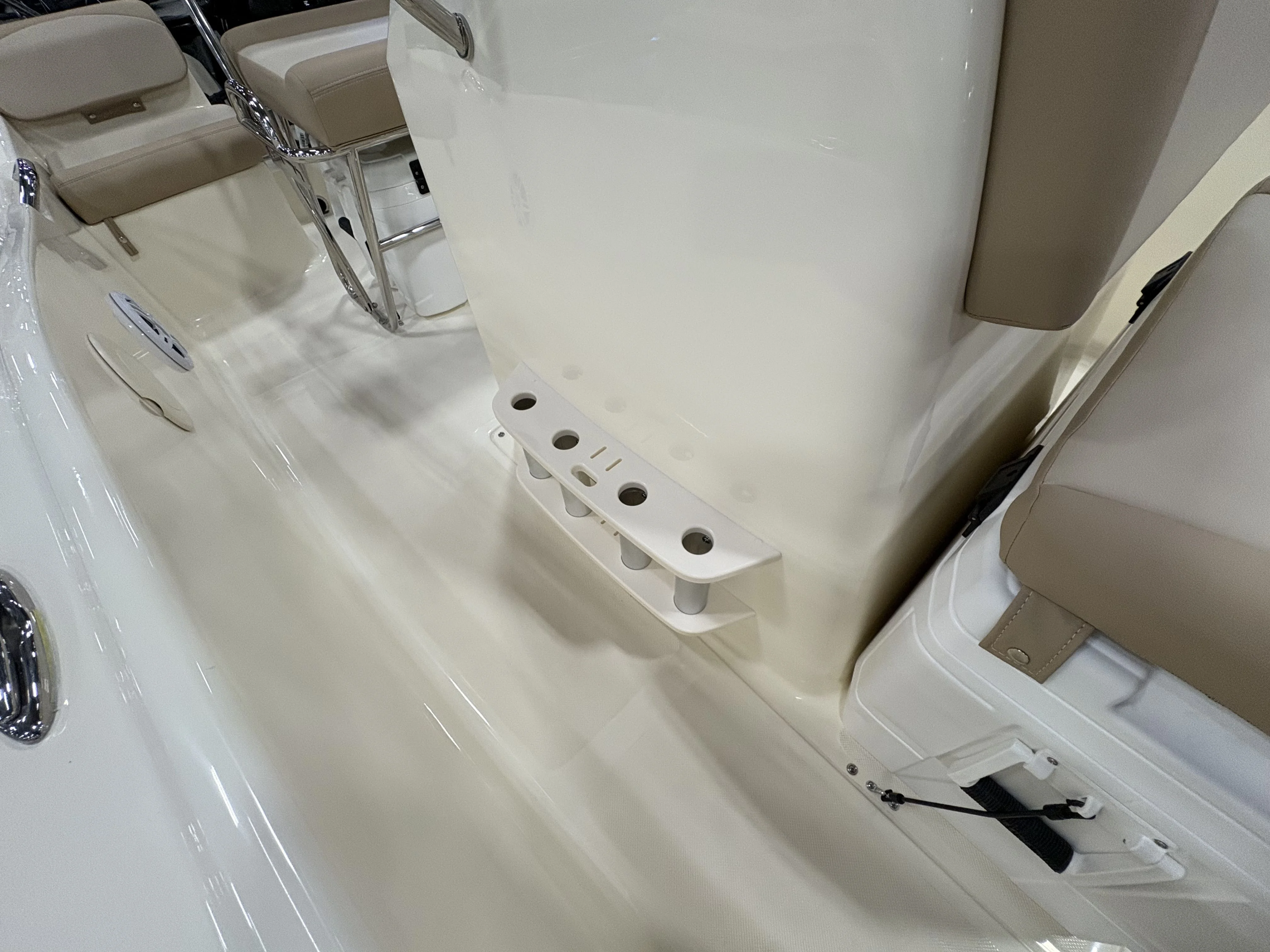 2025 Scout 175 Sportfish Image Thumbnail #11