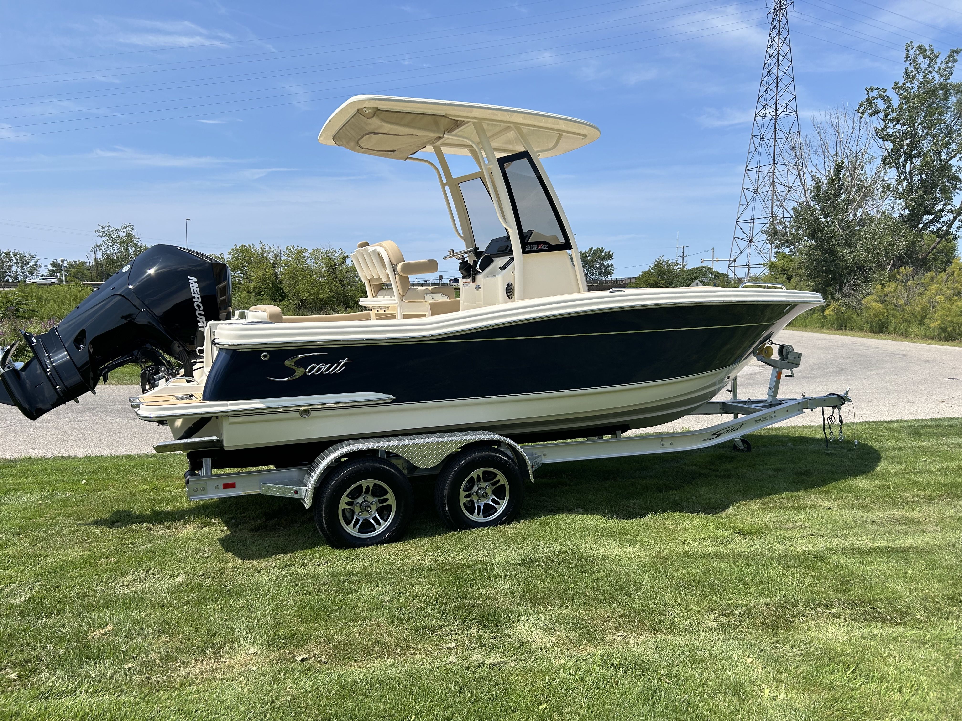 2024 Scout 215 XSF