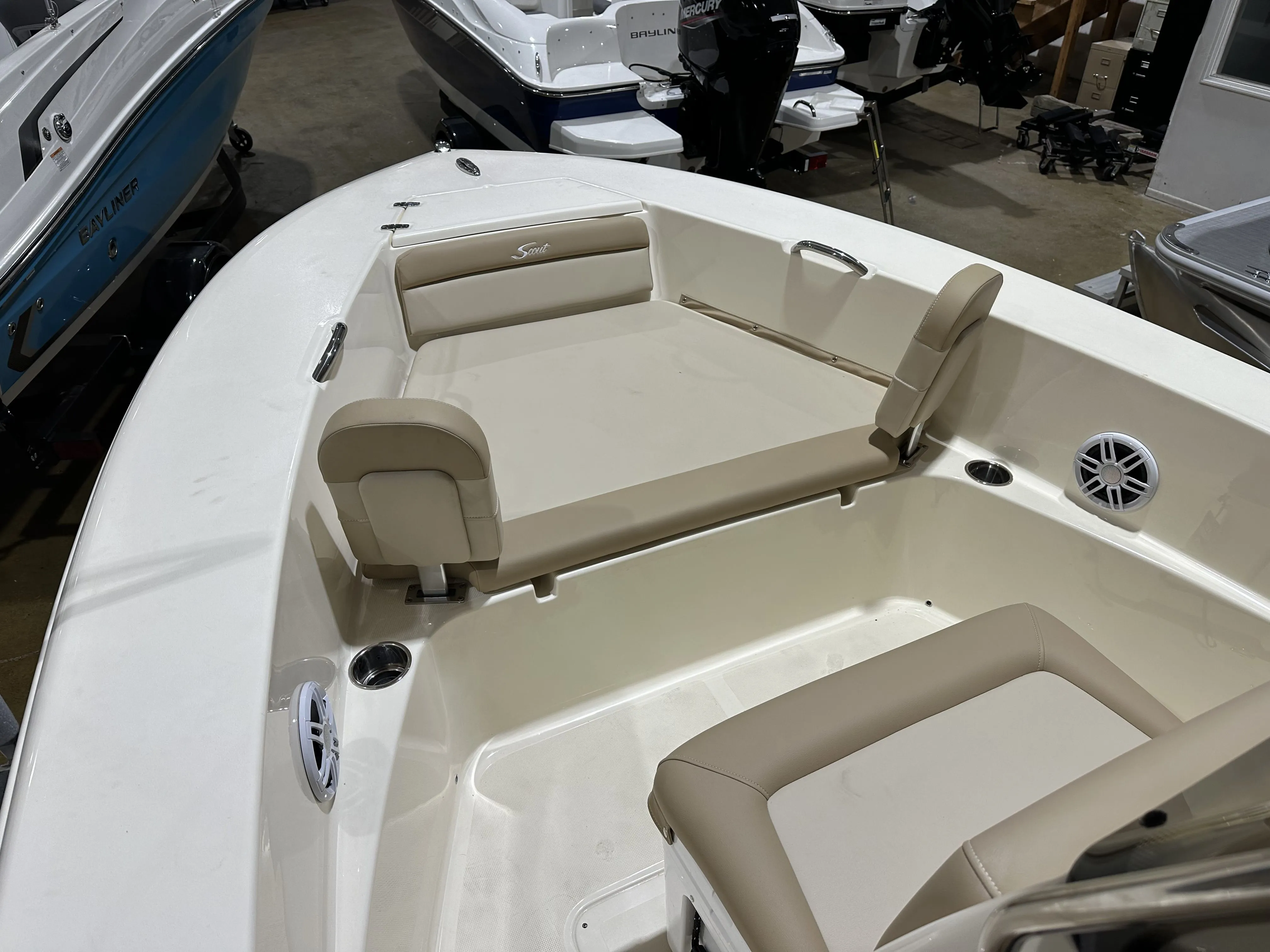 2024 Scout 195 Sportfish Image Thumbnail #2
