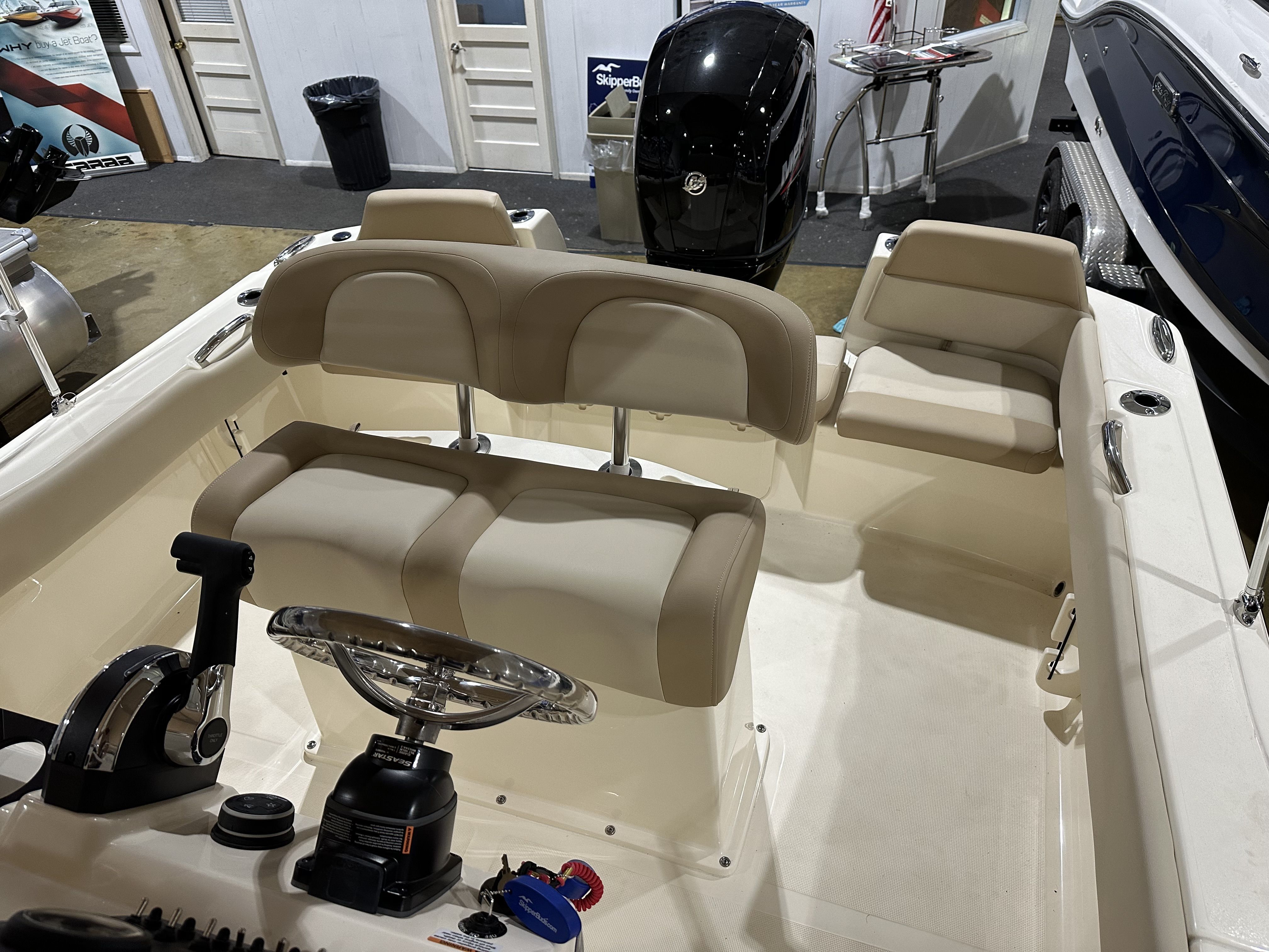 2024 Scout 195 Sportfish Image Thumbnail #5