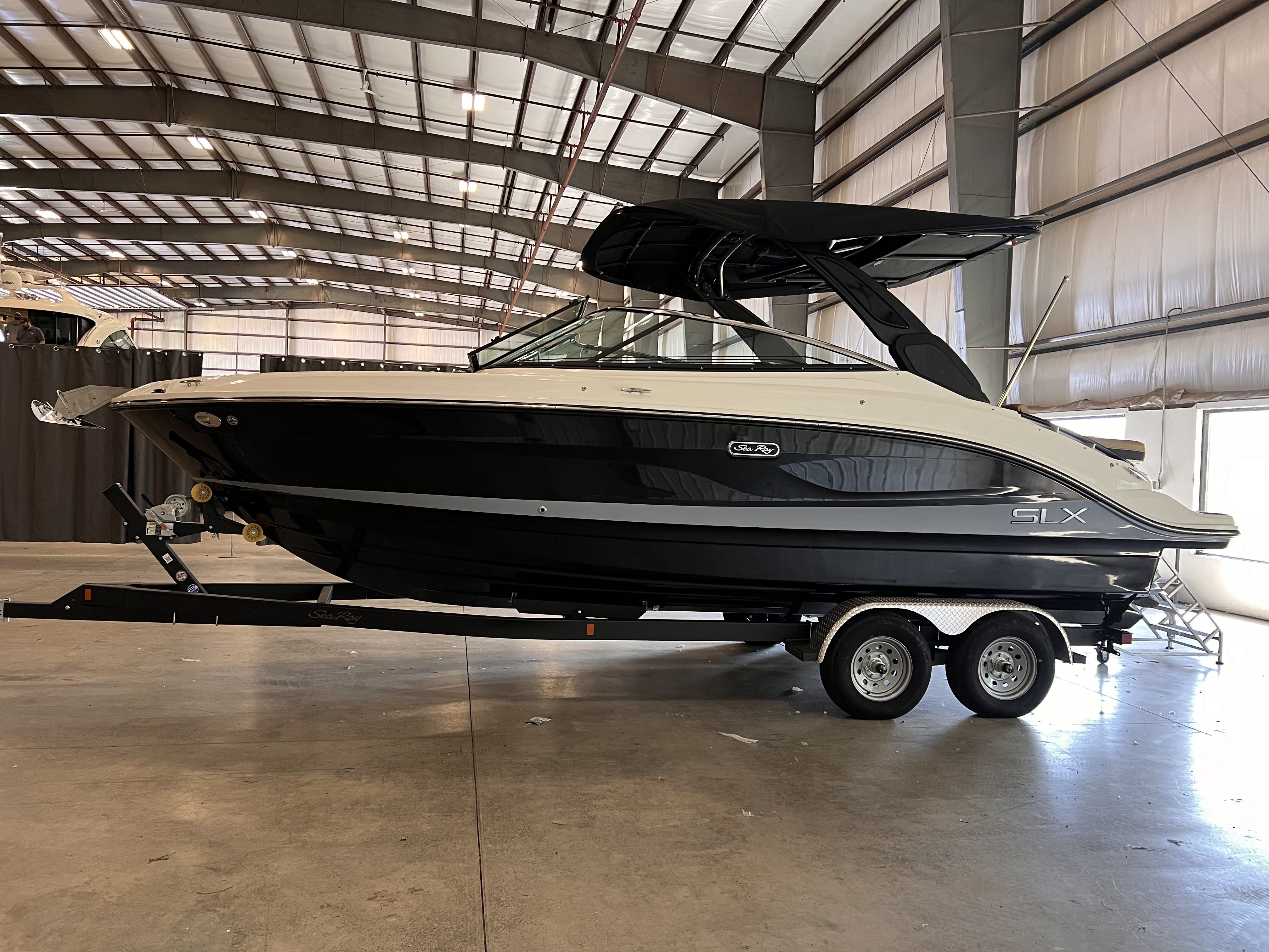 2025 Sea Ray
                                                             SLX 260 Image Thumbnail #7