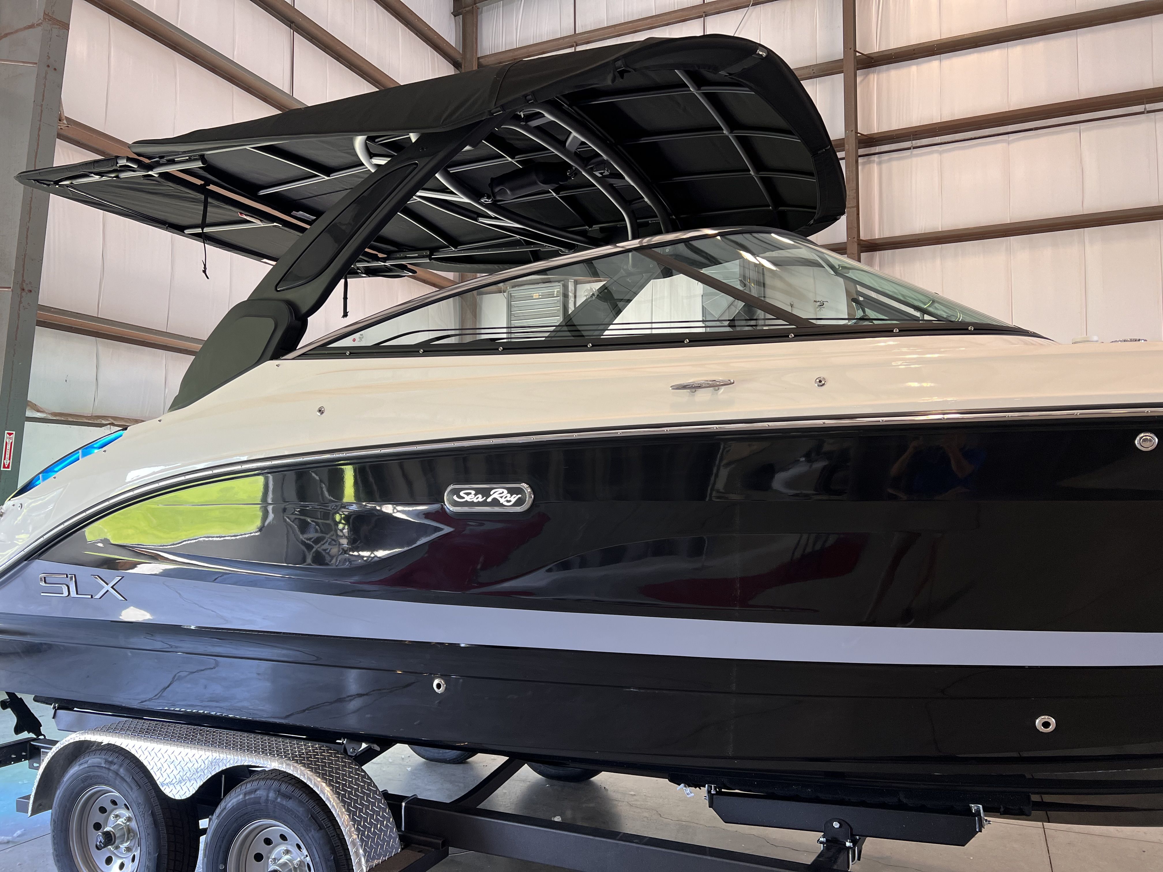 2025 Sea Ray
                                                             SLX 260 Image Thumbnail #13