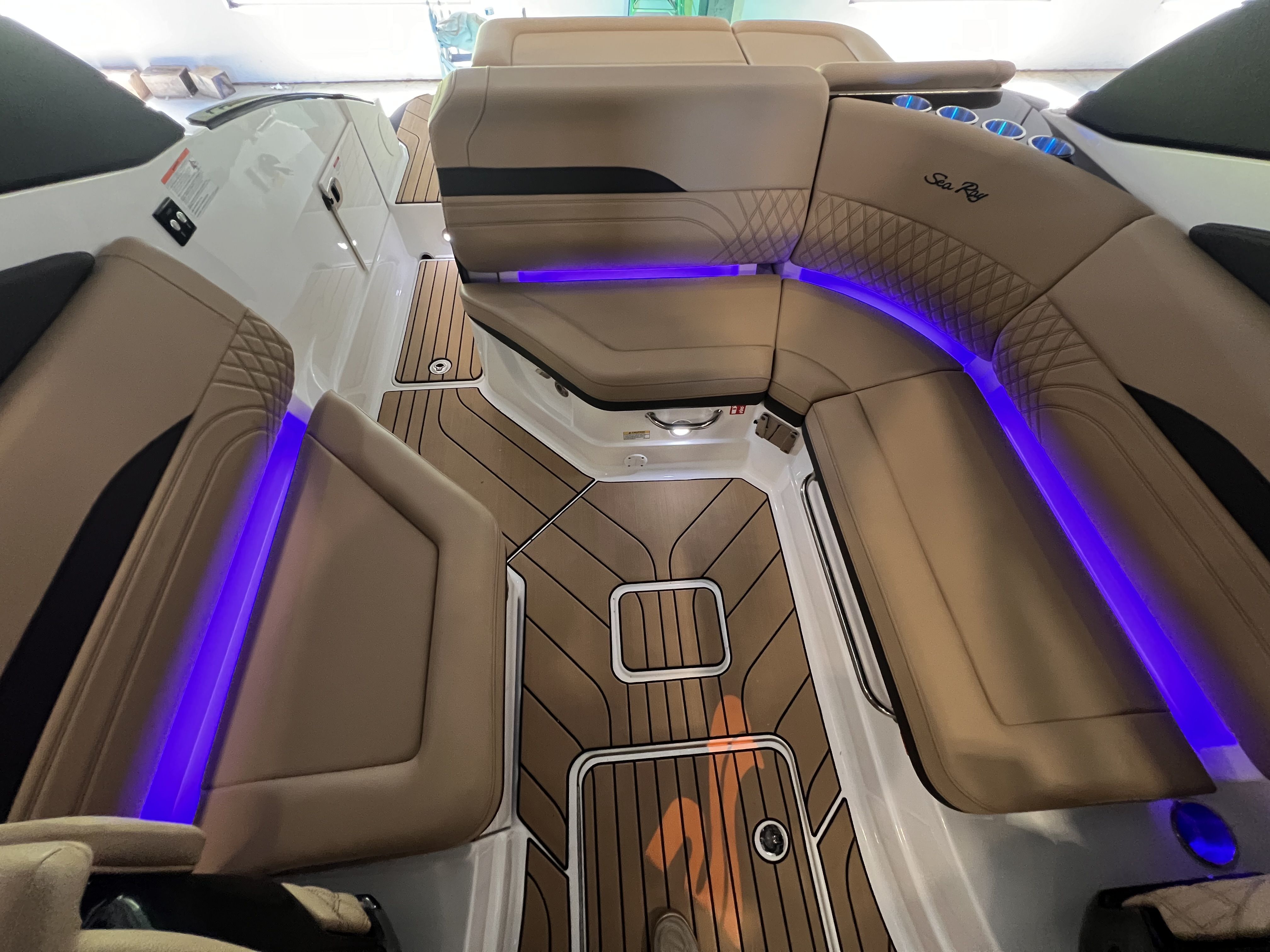 2025 Sea Ray
                                                             SLX 260 Image Thumbnail #27