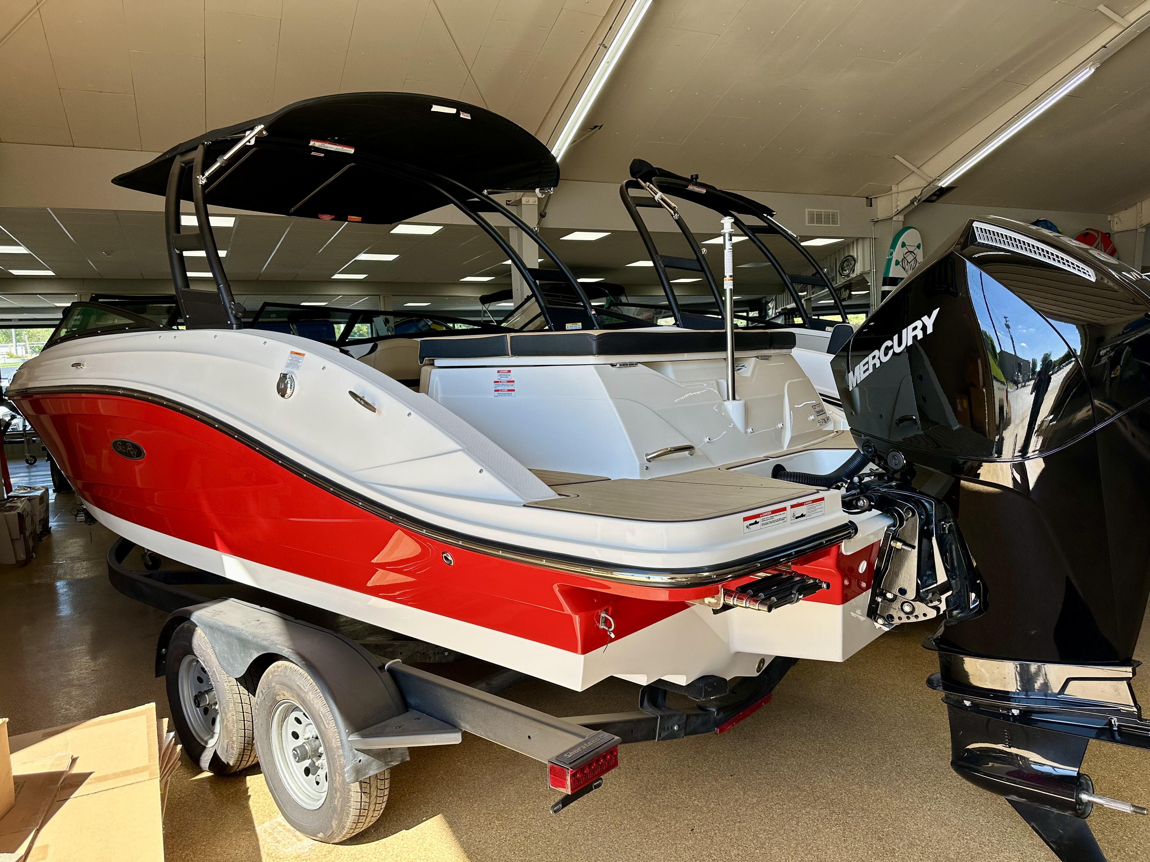 2023 Sea Ray
                                                             SPX 230 Outboard Image Thumbnail #1