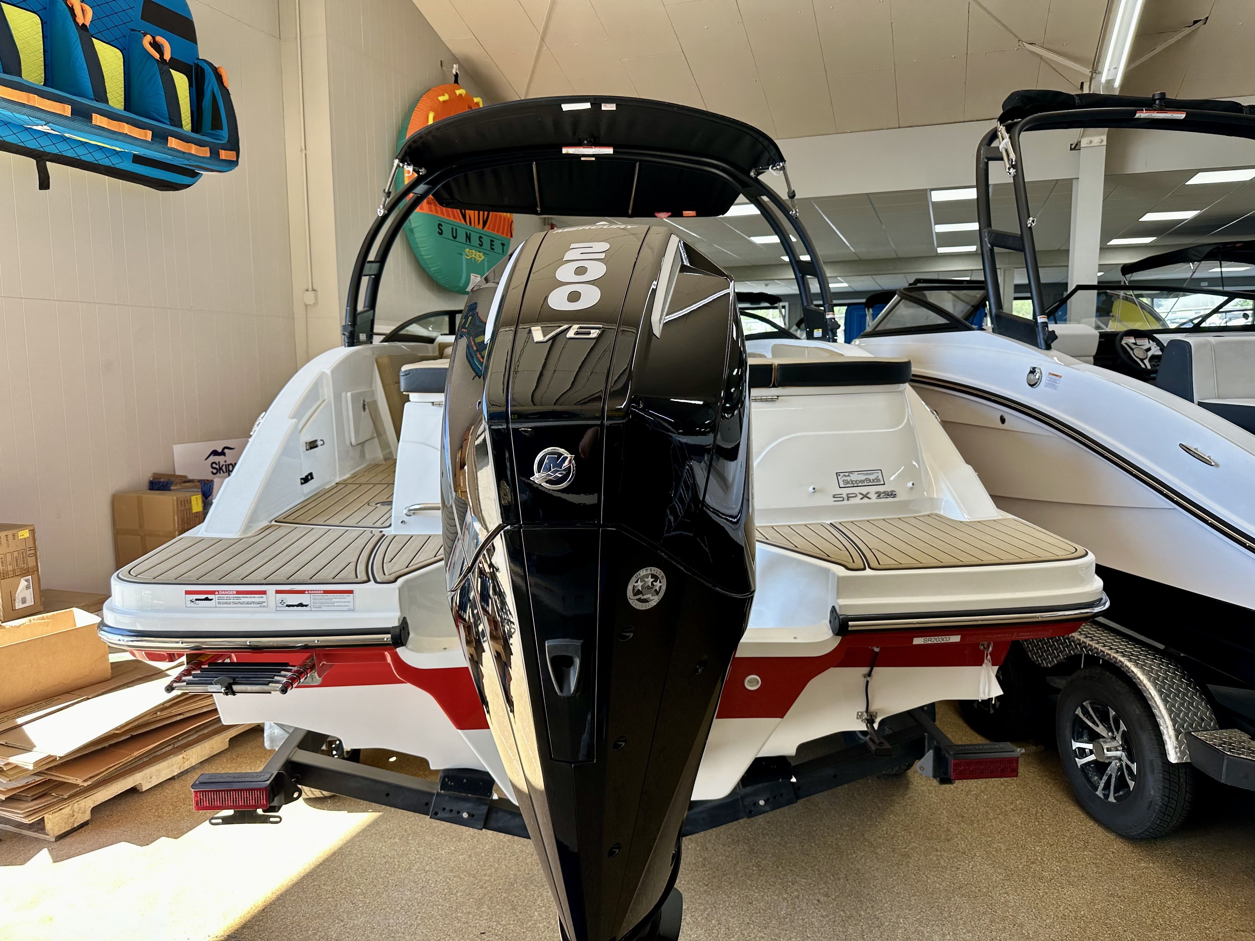 2023 Sea Ray
                                                             SPX 230 Outboard Image Thumbnail #2