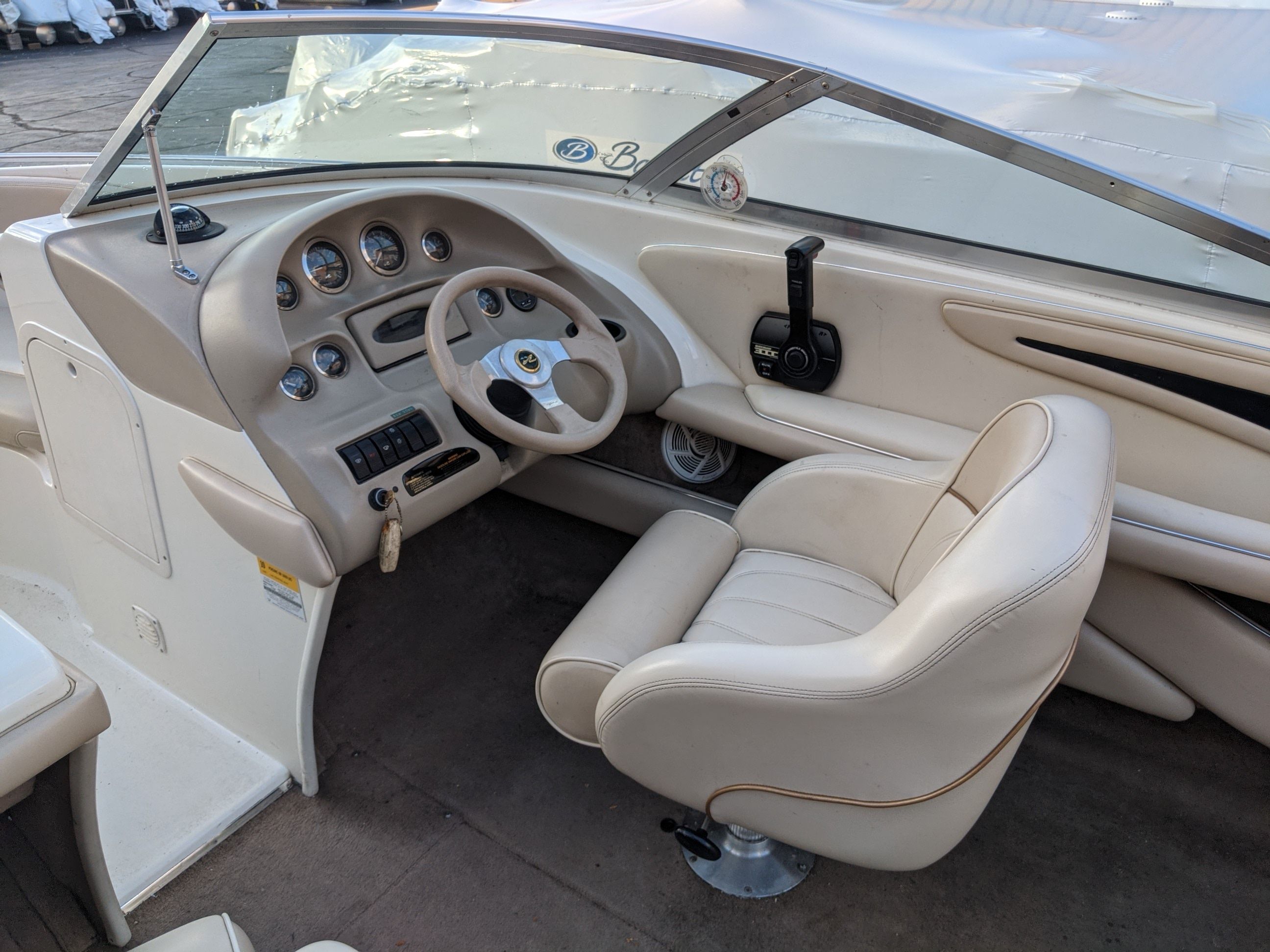 1998 Sea Ray
                                                             210 Image Thumbnail #7